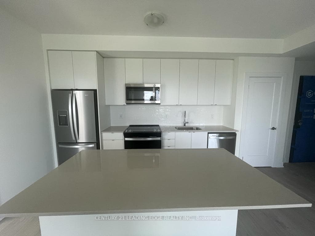 3200 William Coltson Avenue Unit 807 photo 13
