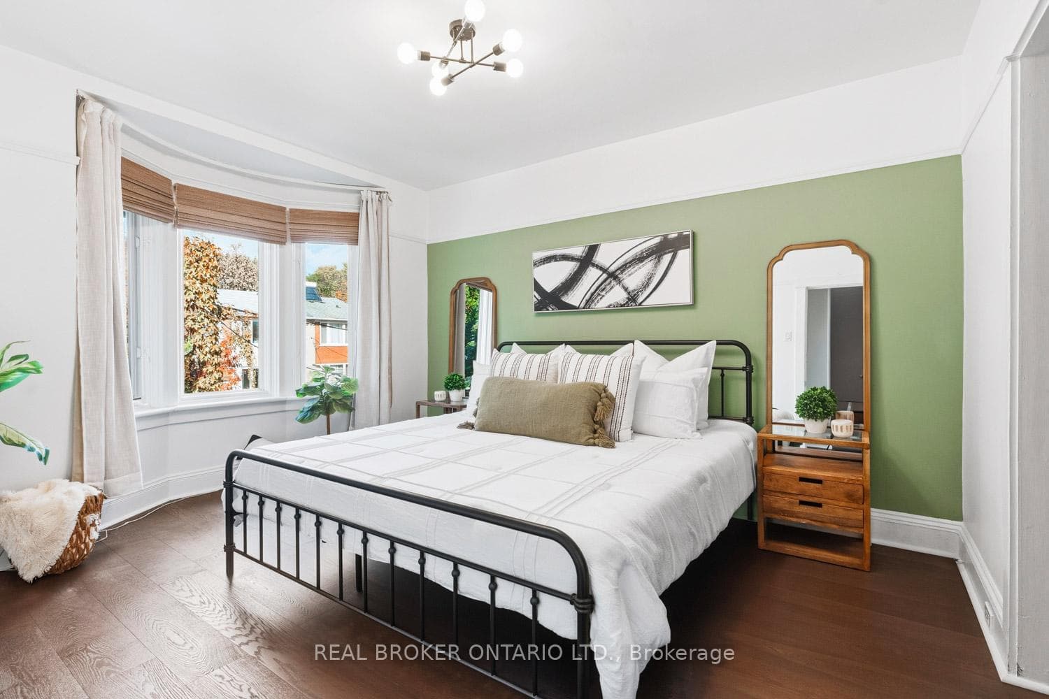 7 Juniper Avenue photo 12