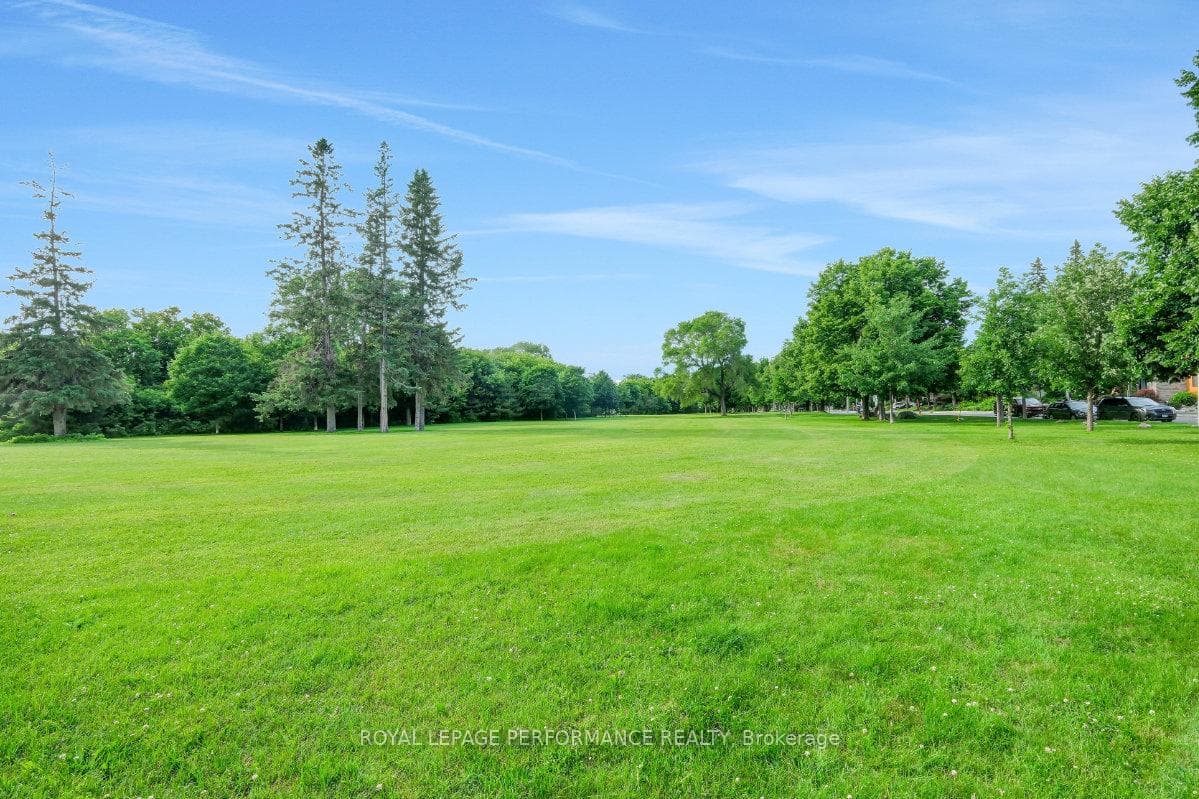 1141 North River Road photo 40