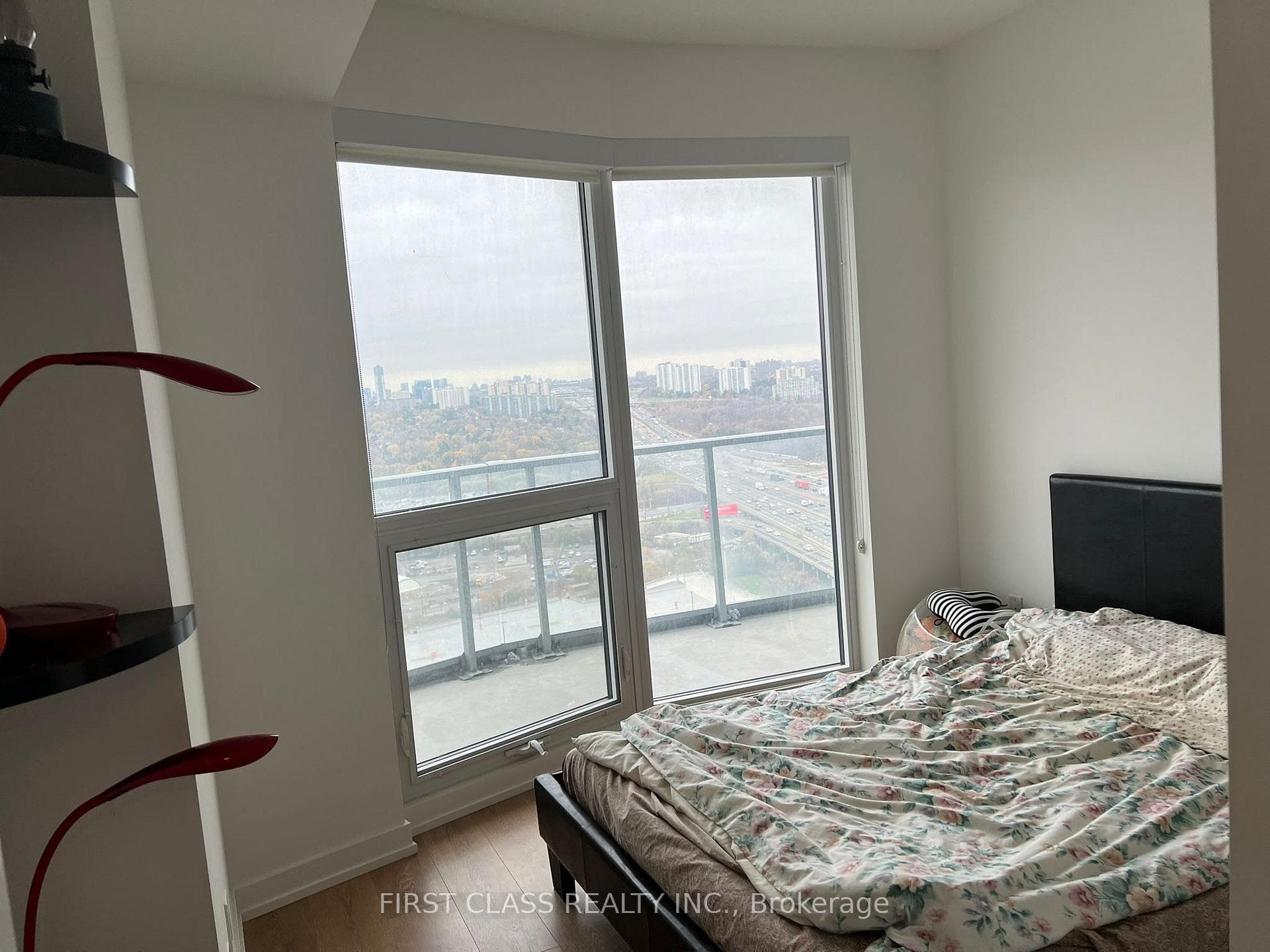 117 Mcmahon Drive Unit 2610 photo 10