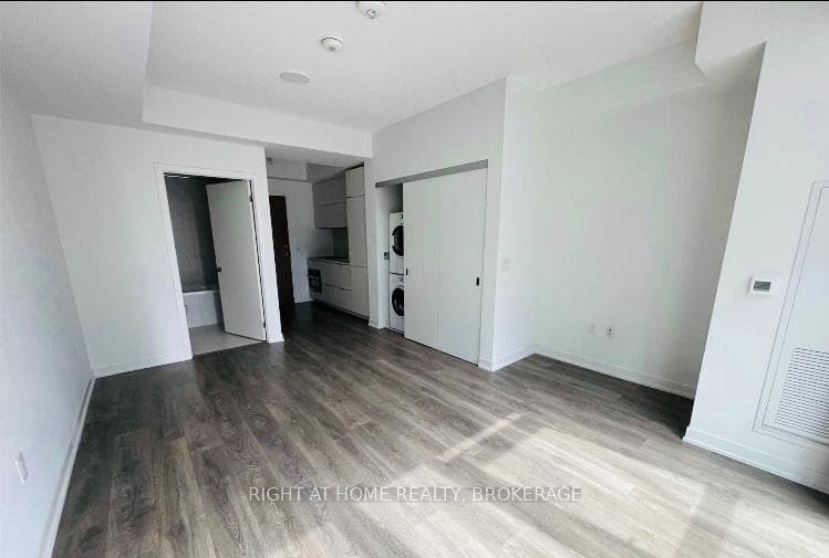 20 Richardson Street Unit 709 photo 3
