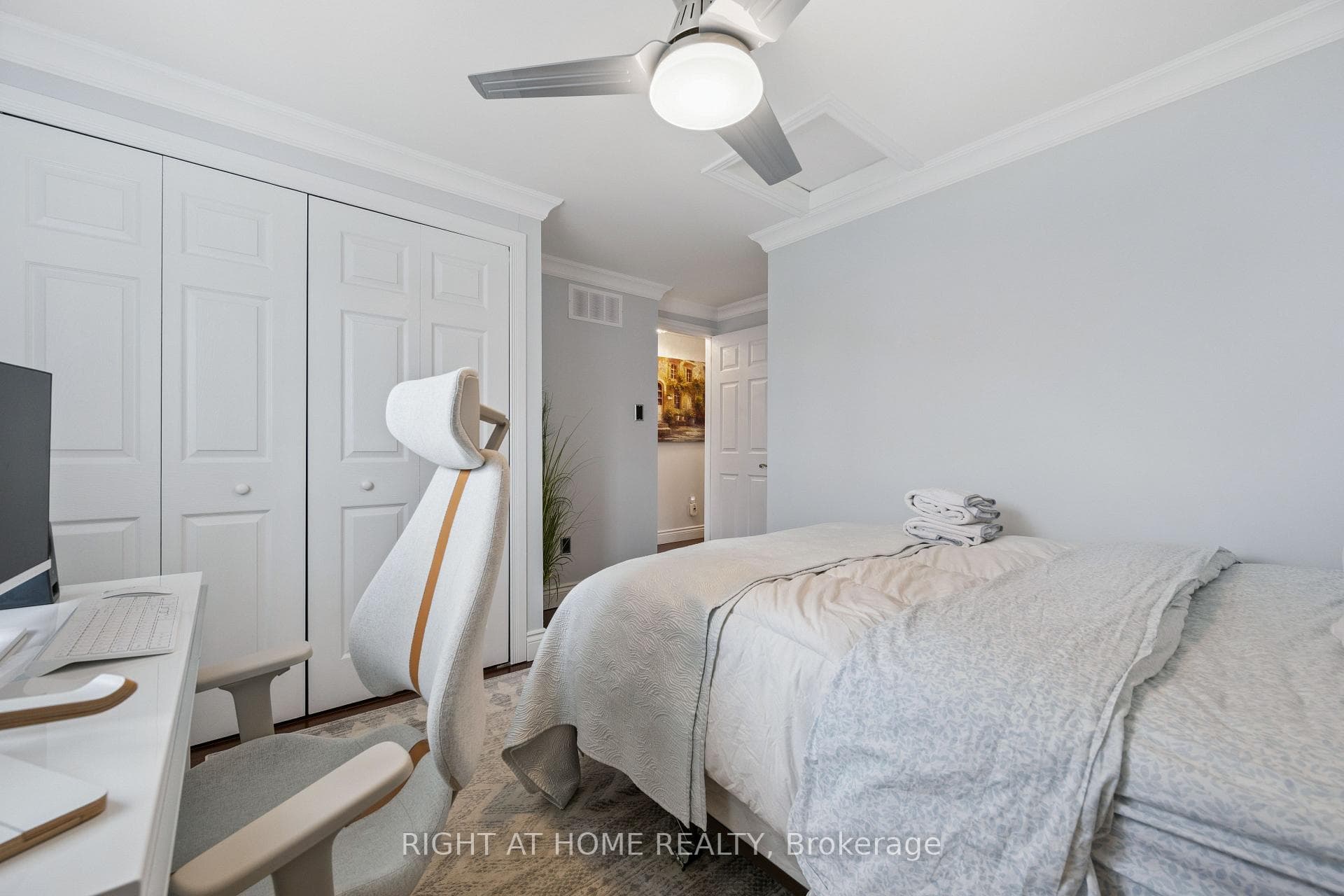 41 Yorkville Drive photo 20