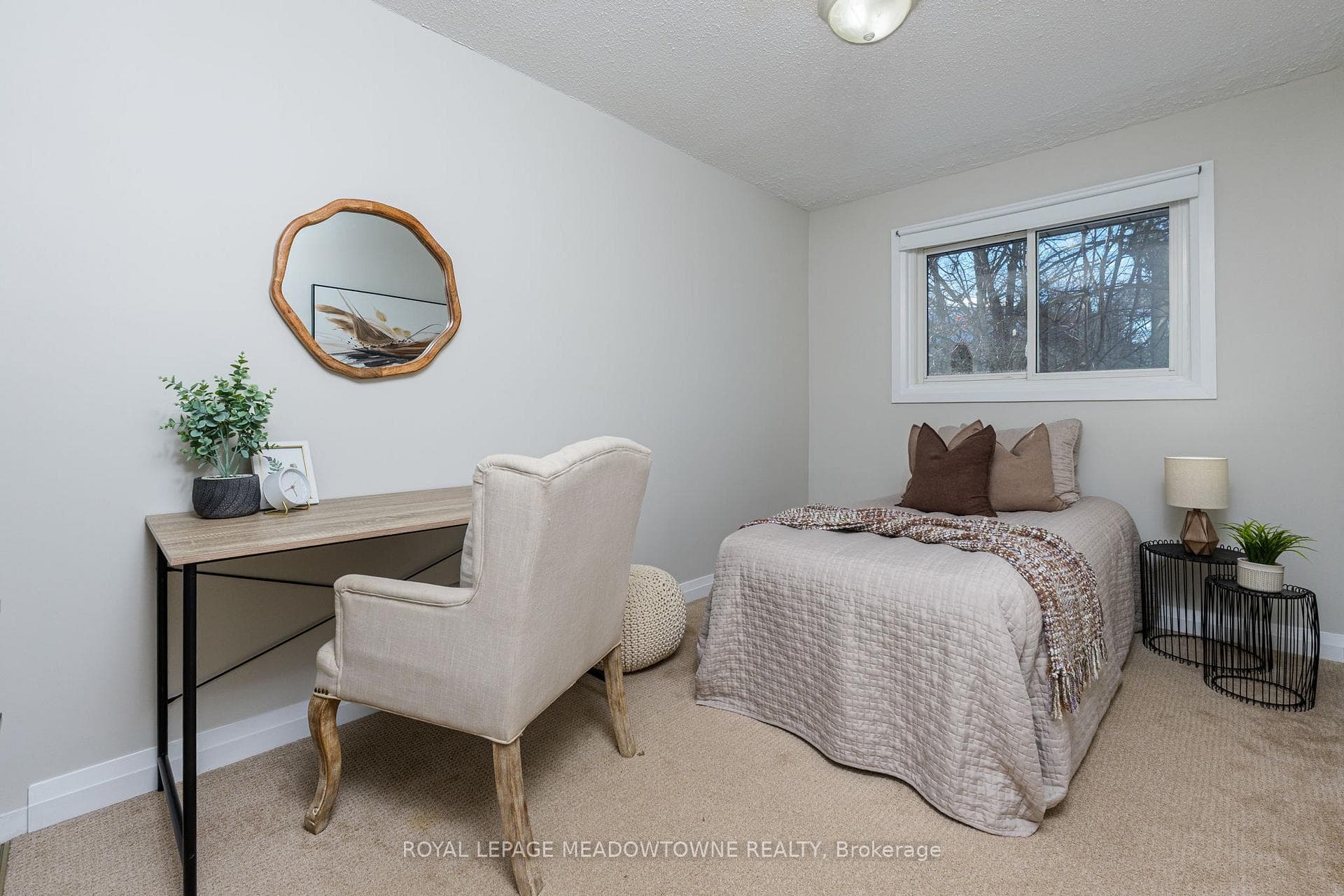 51 Lynden Circle photo 37