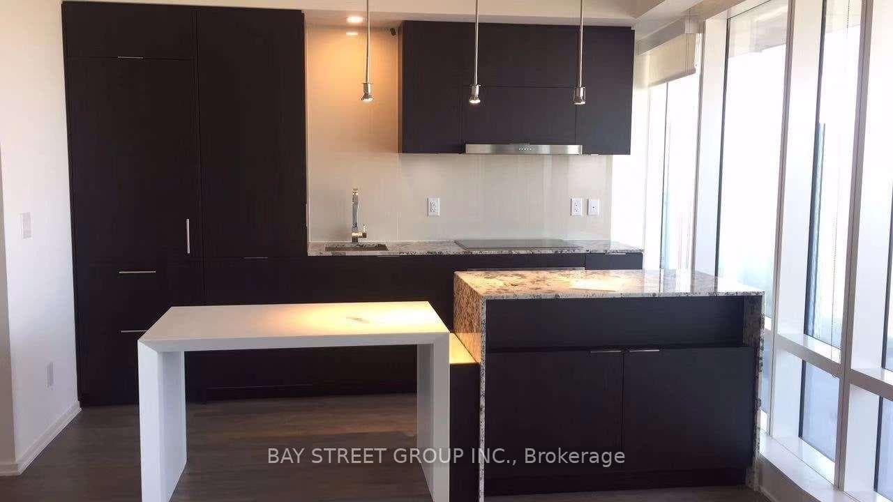 1 Bloor Street Unit 6302 photo 7