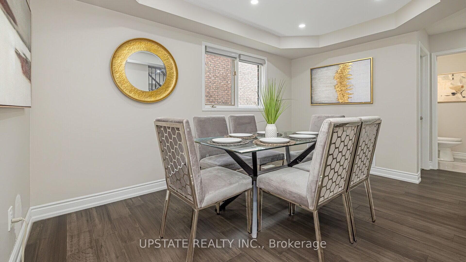 2262 Yorktown Circle photo 10