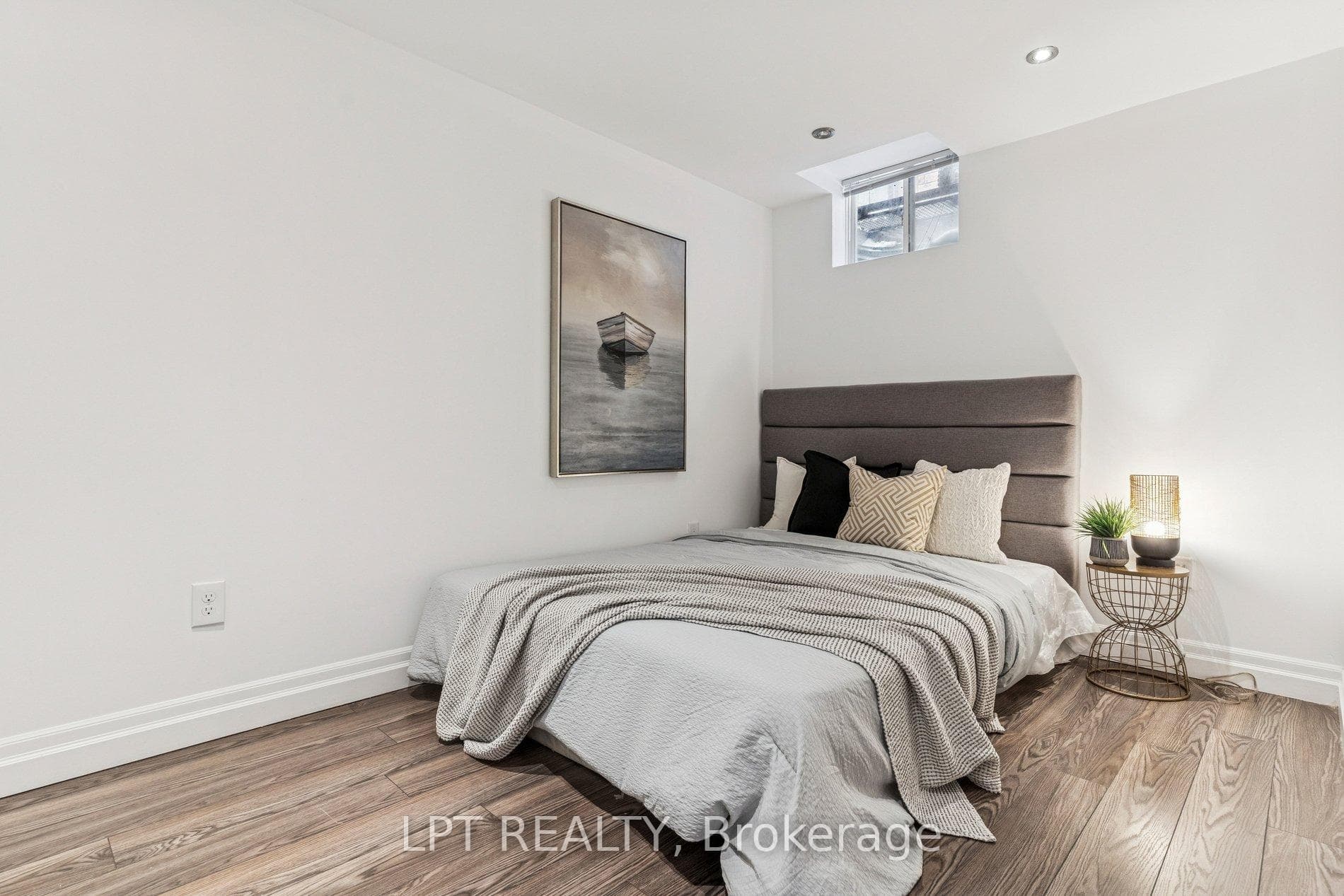 61 Minerva Avenue photo 41
