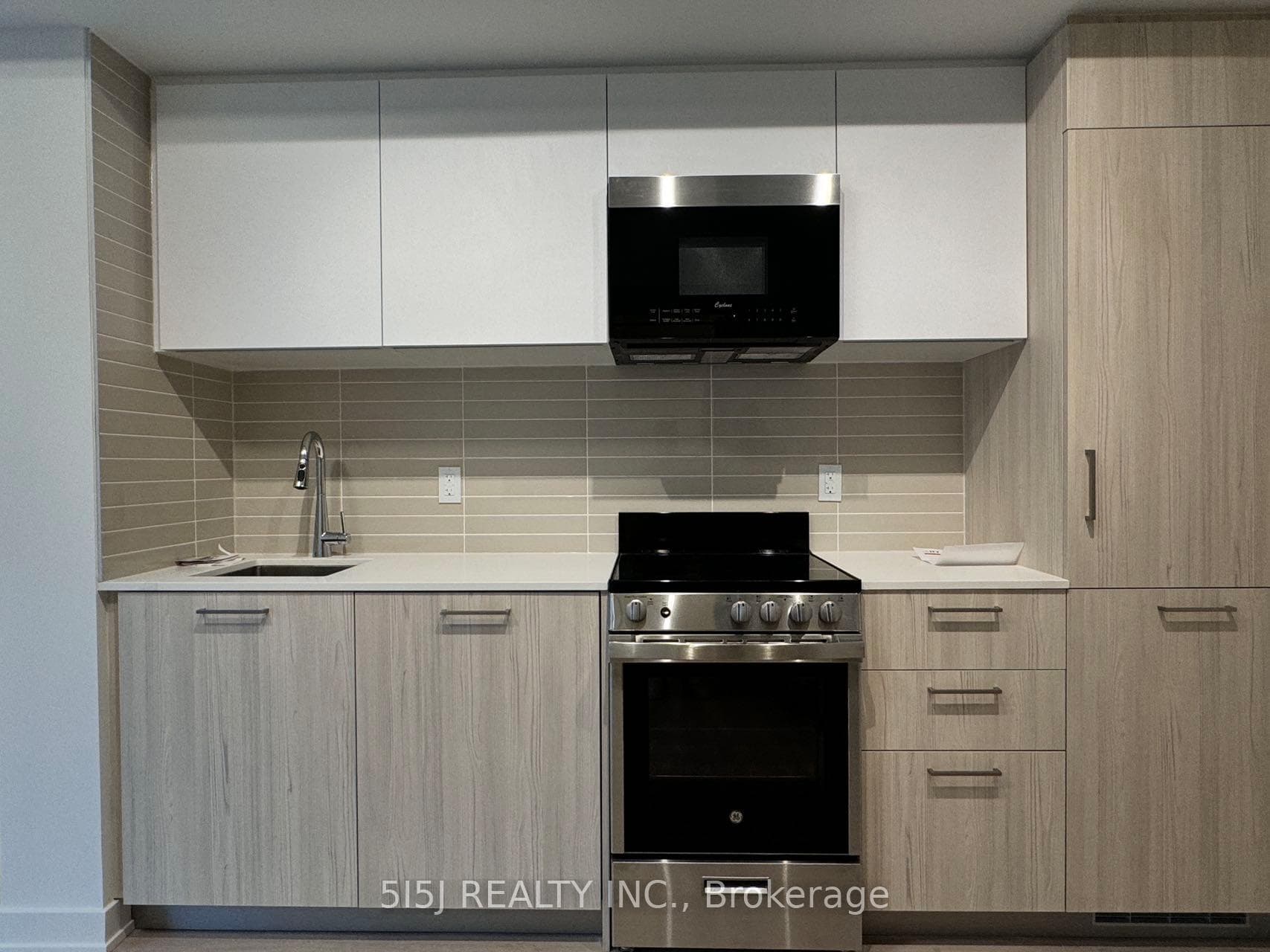 65 Mutual Street Unit 1307 photo 10