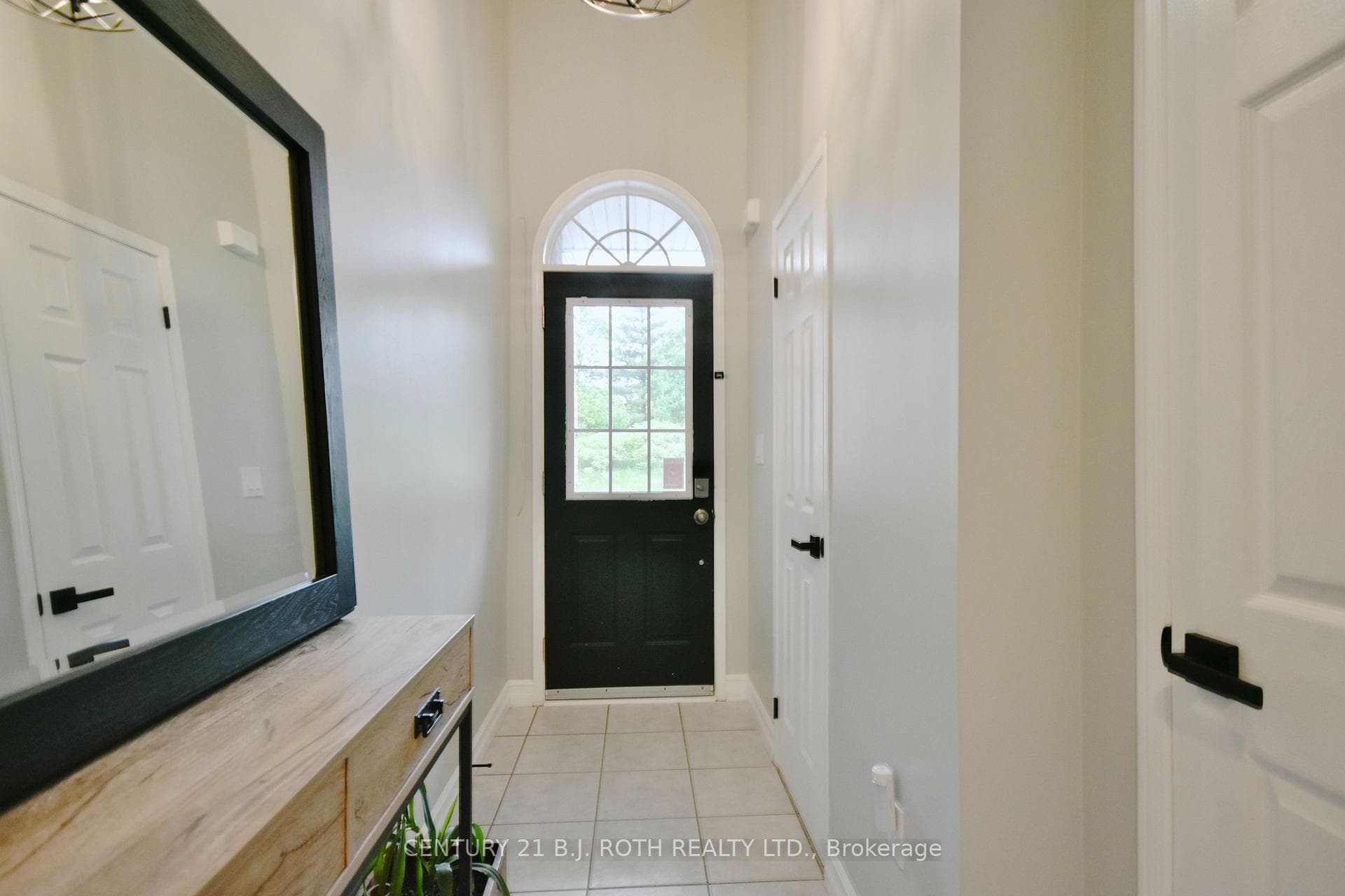 1406 Forest Street photo 3