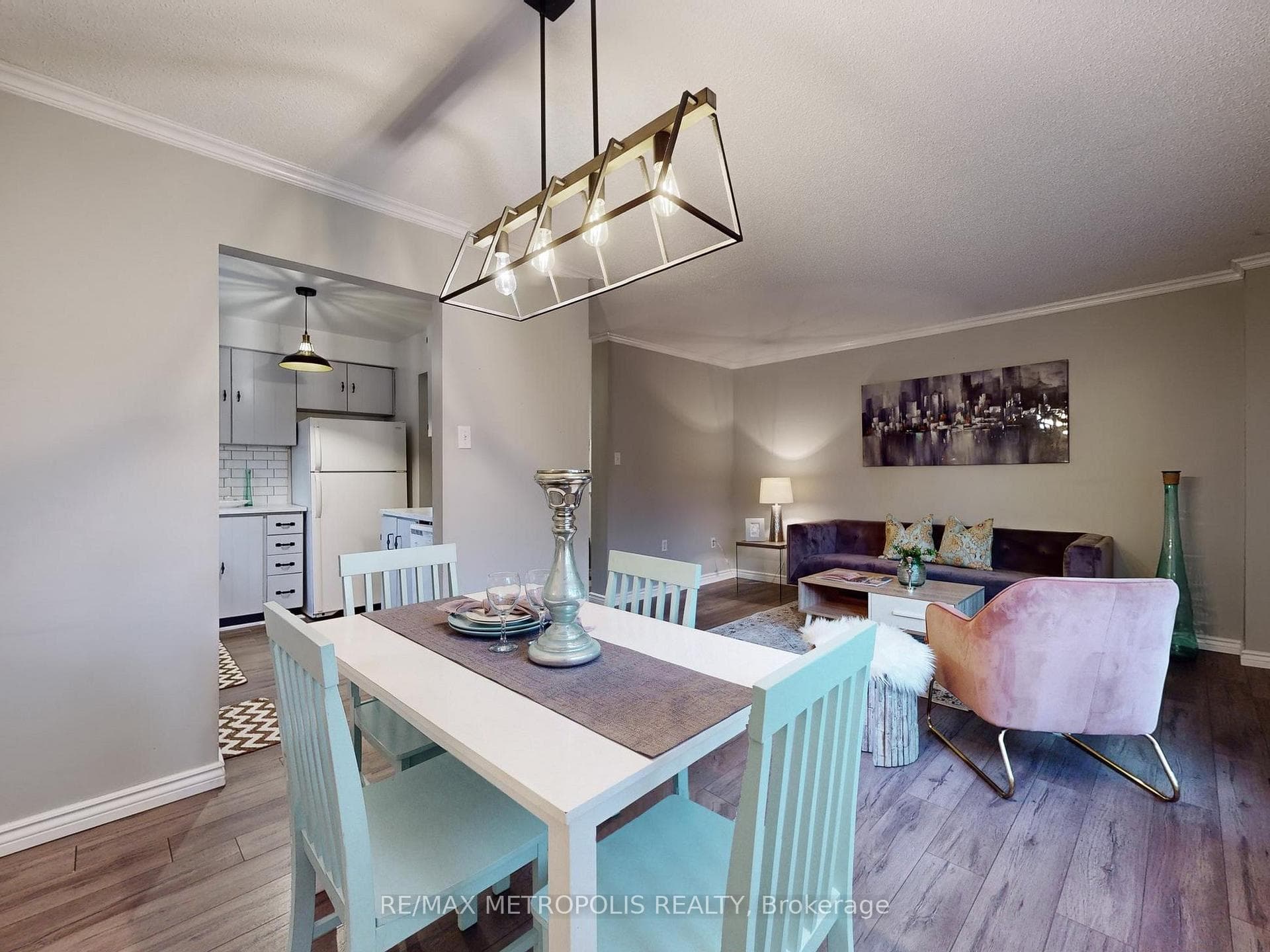 3 Hendley Drive photo 8