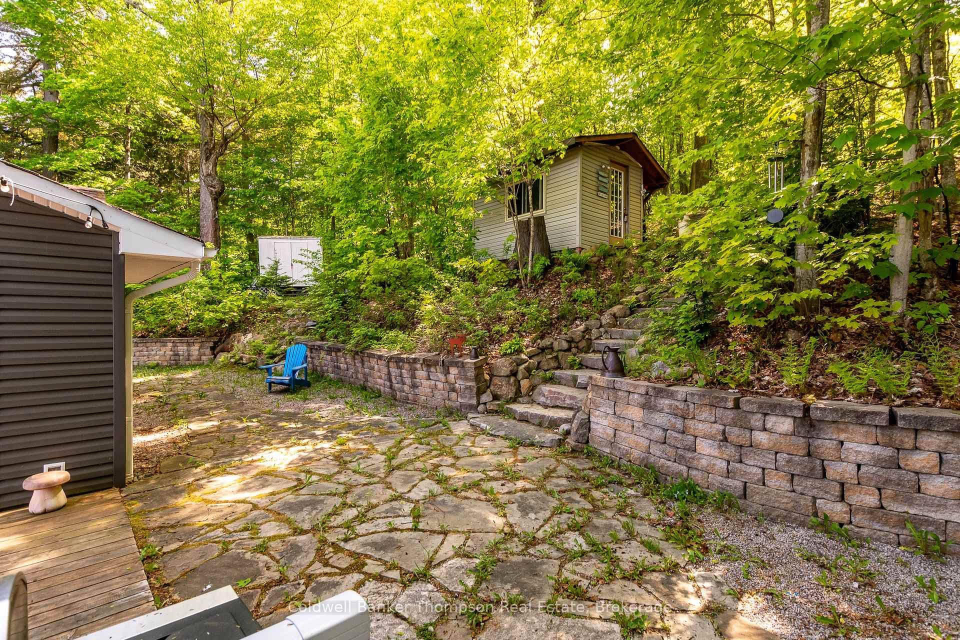 61 Maple Drive photo 30