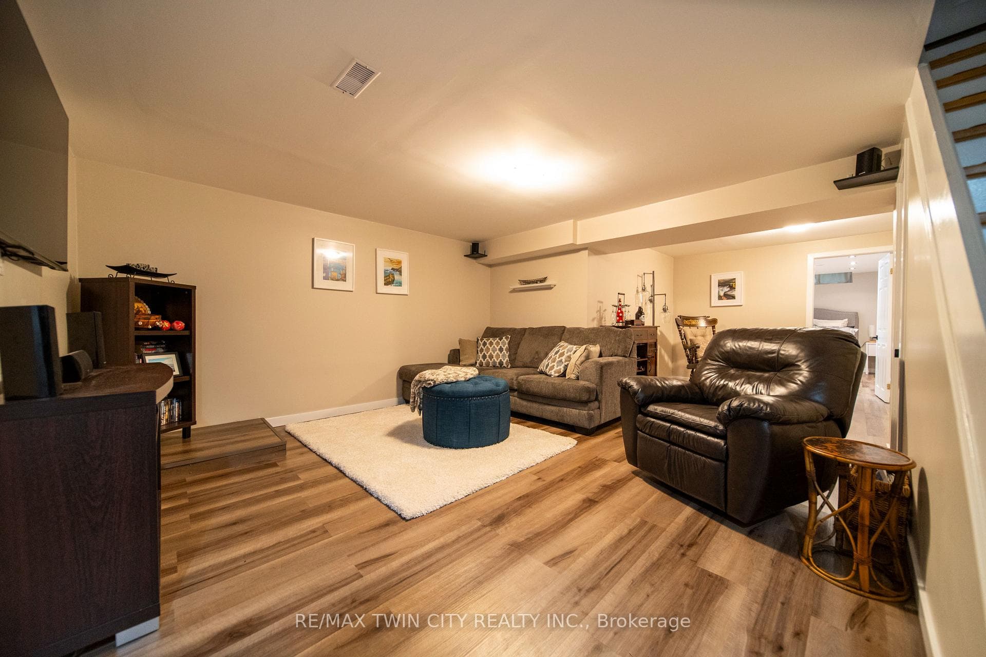 71 Reiner Crescent photo 25