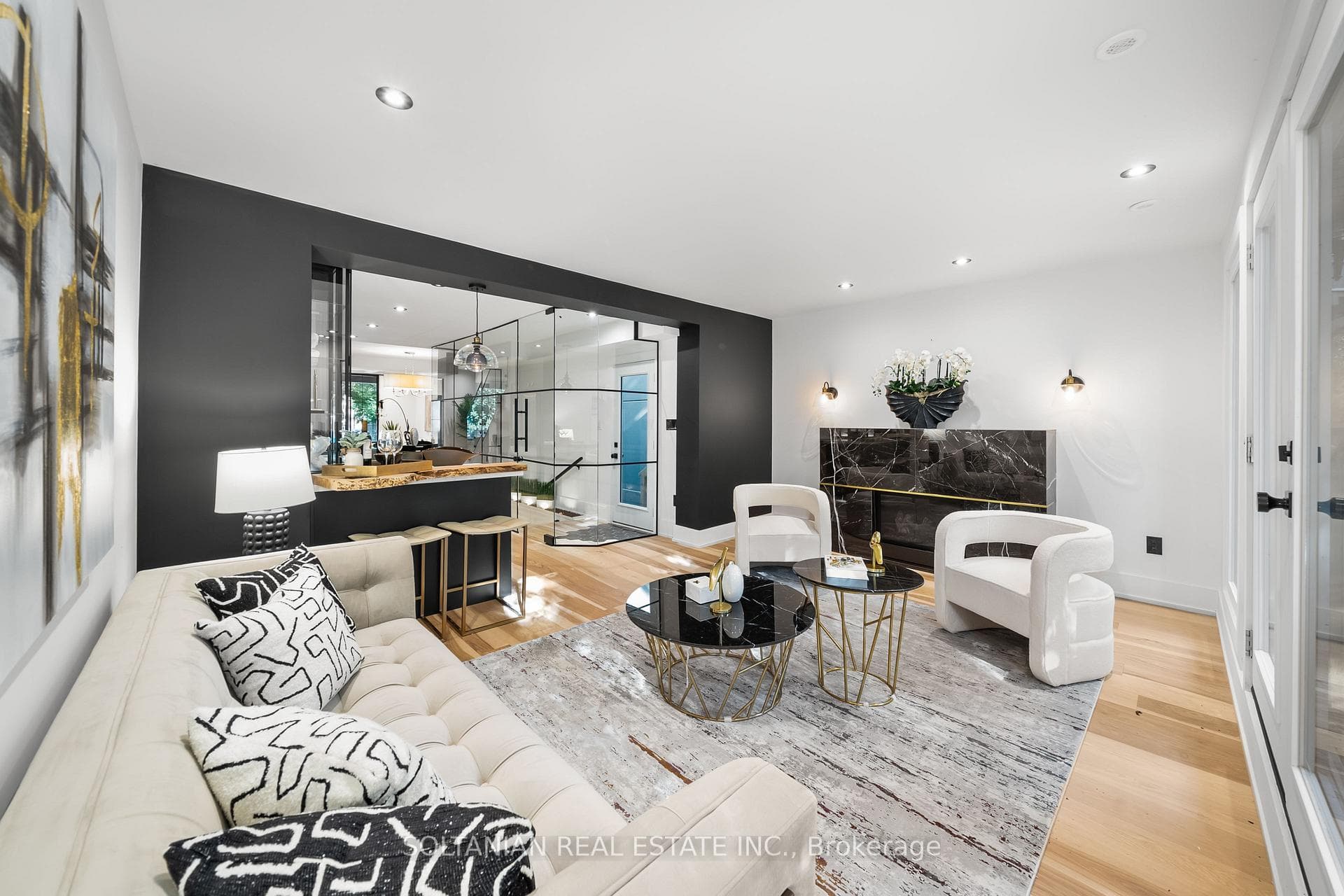 316 Salem Avenue photo 14