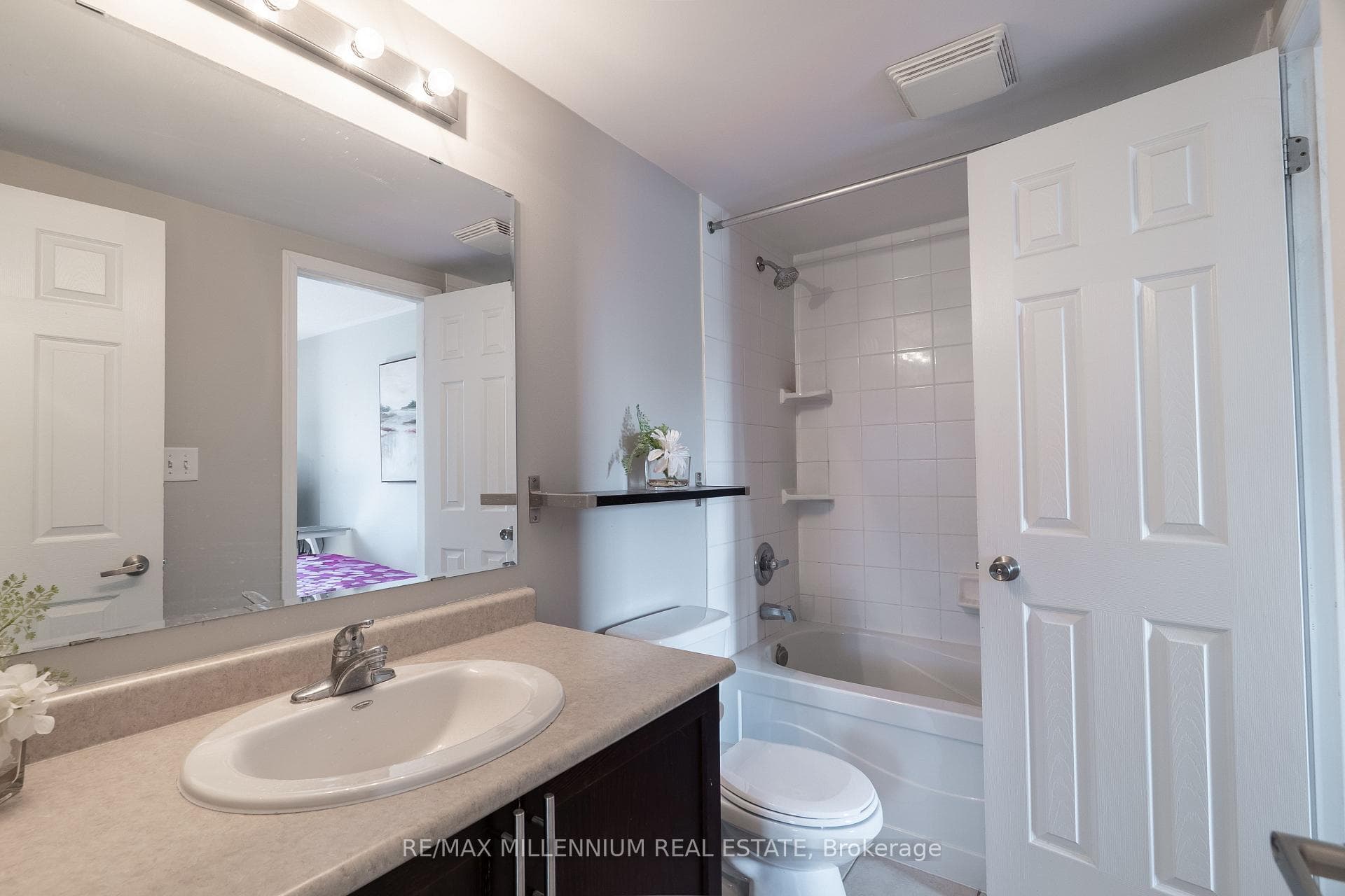 2614 Dashwood Drive Unit 17 photo 18