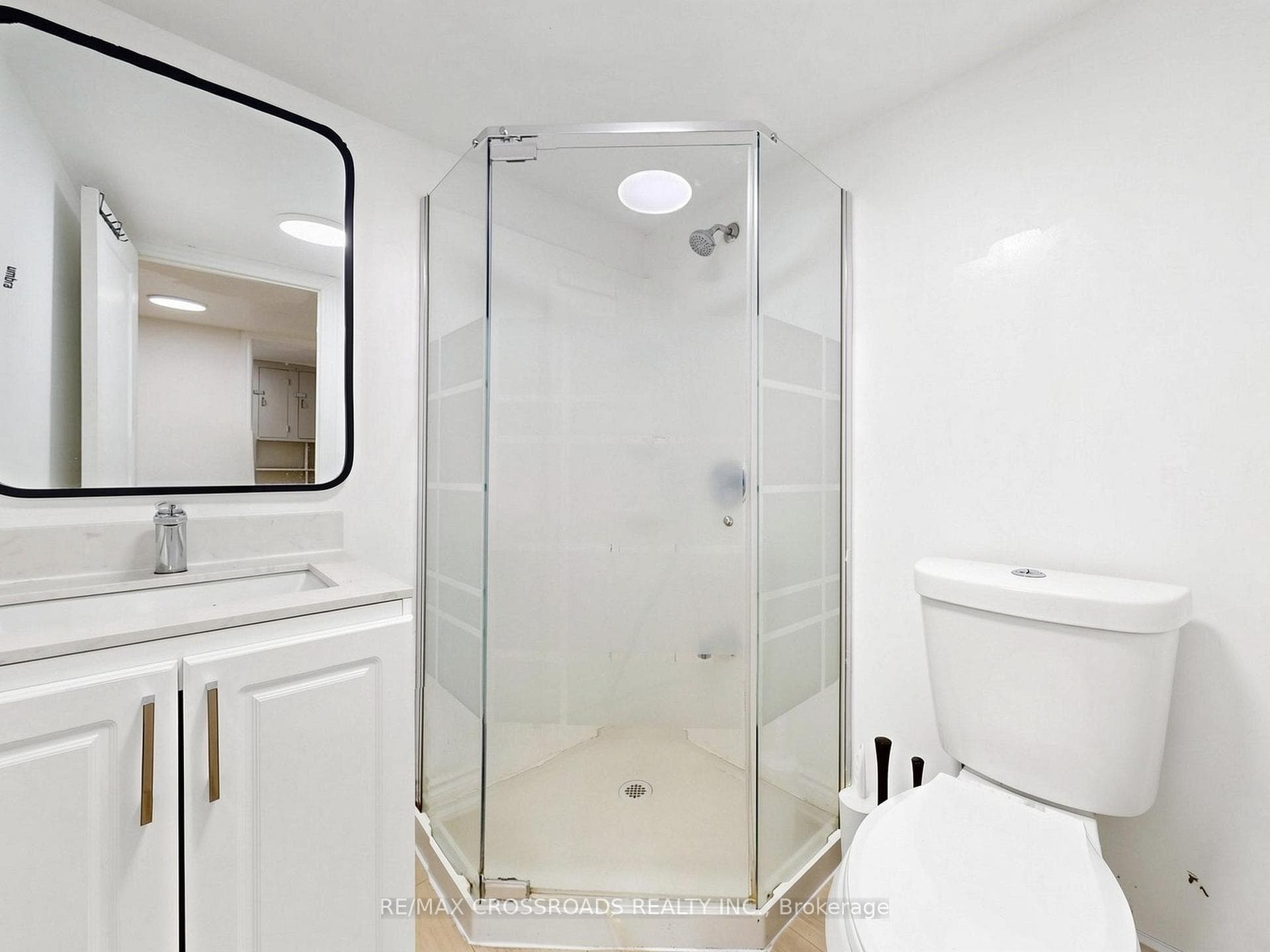 53 Bonniewood Road photo 32