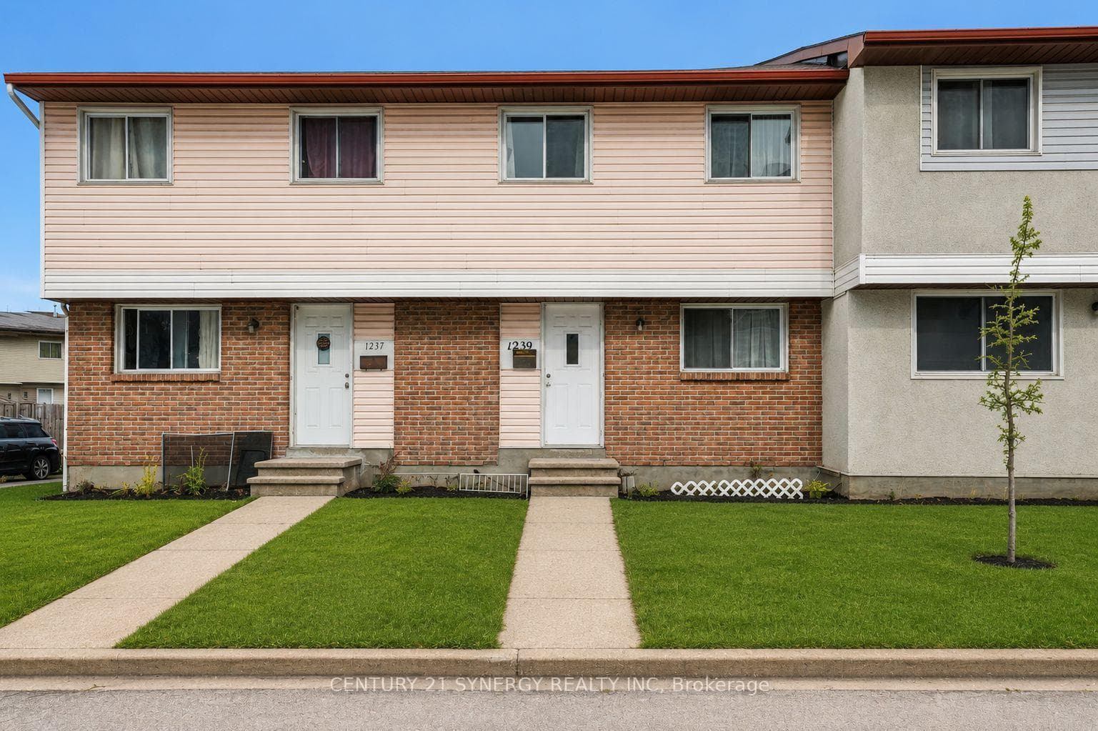 1239 Bowmount Street Unit 73 photo 1