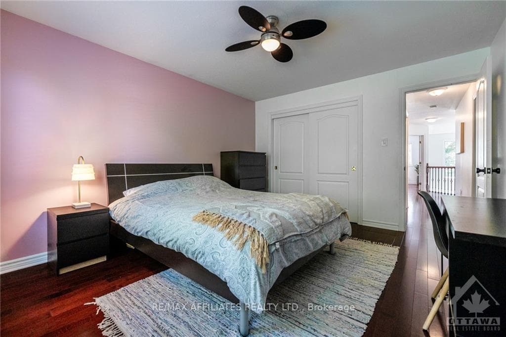 8 REDBRIDGE Crescent photo 19