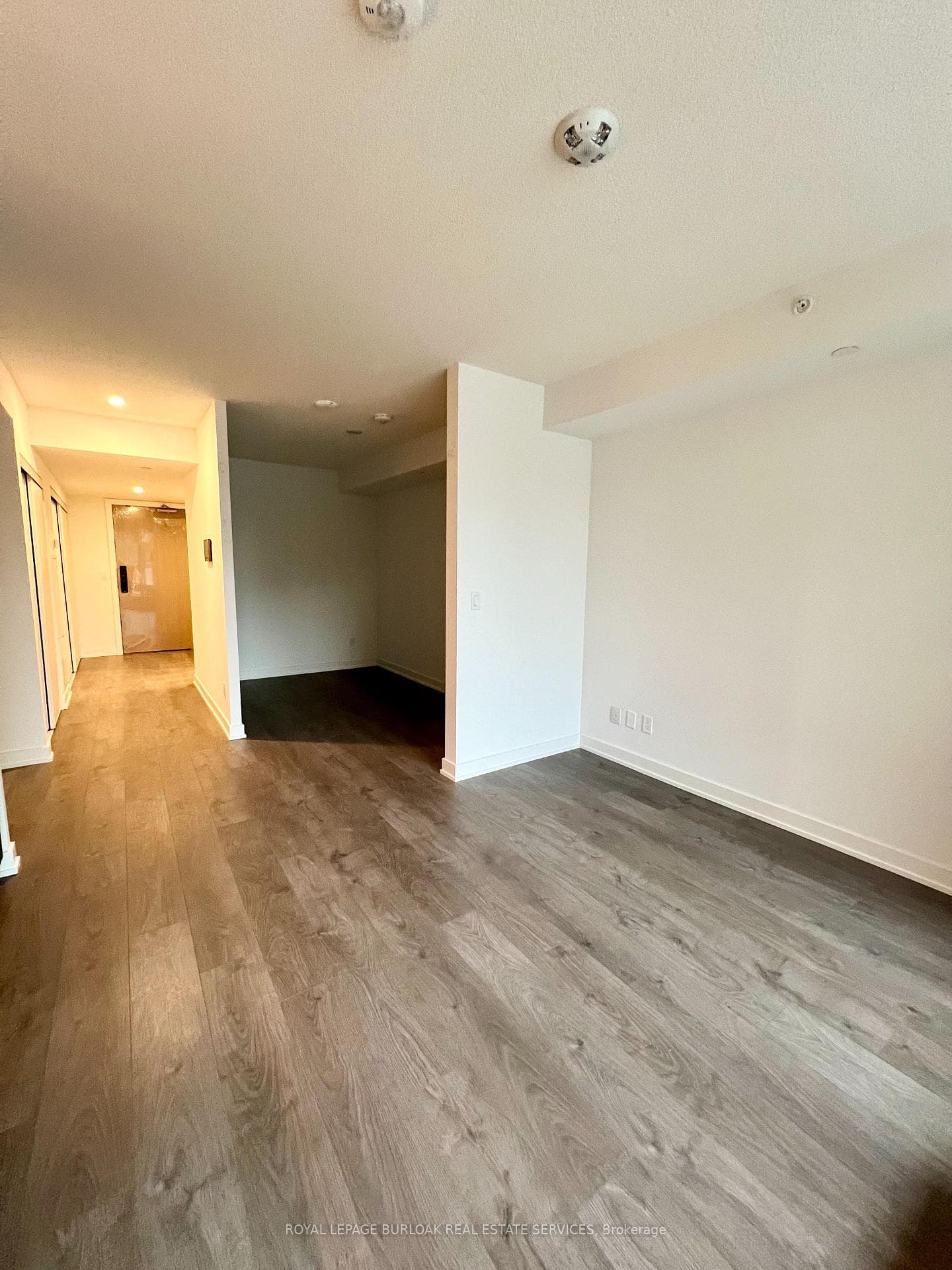 370 Martha Street Unit 211 photo 10