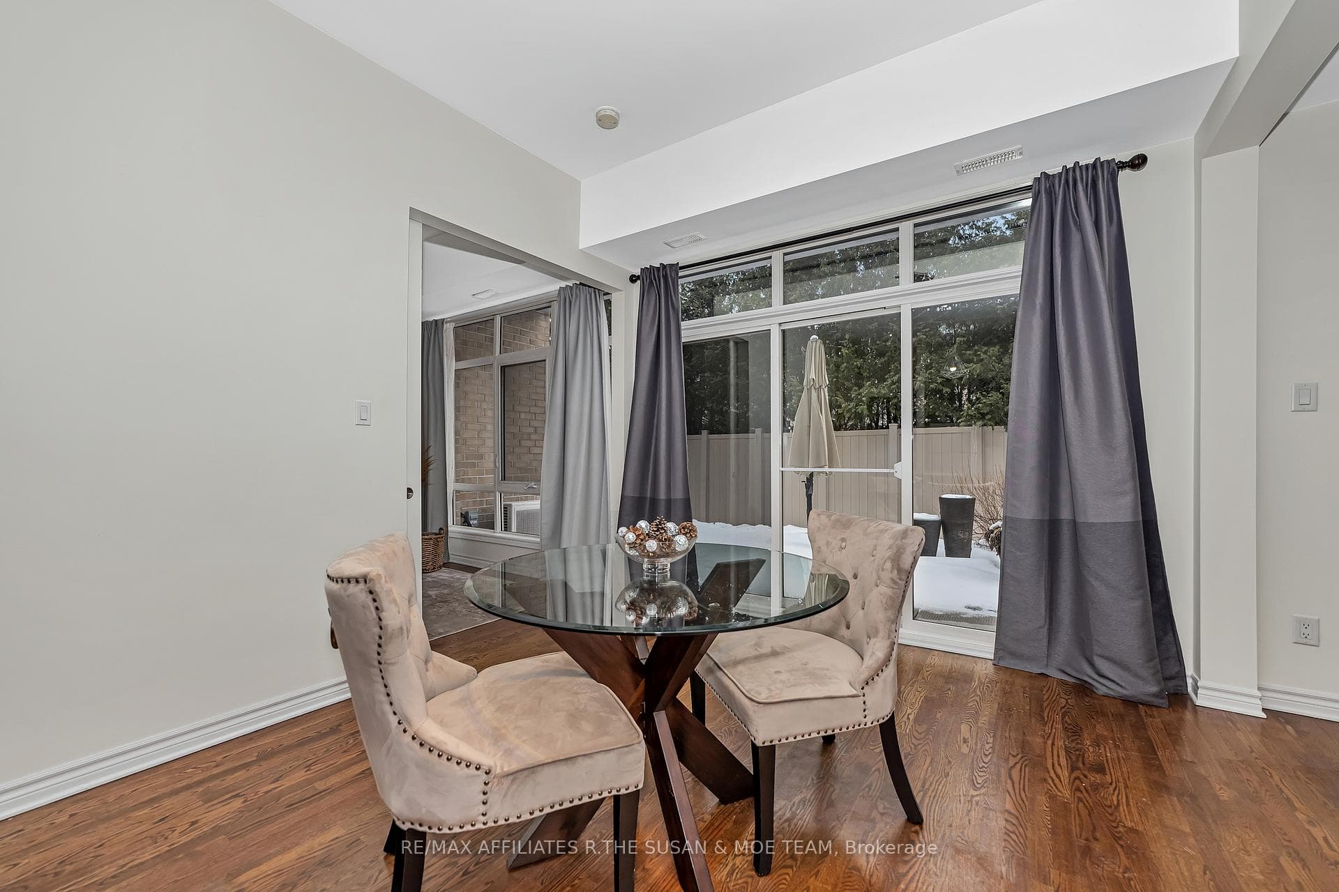 682 Churchill Avenue Unit 106 photo 11