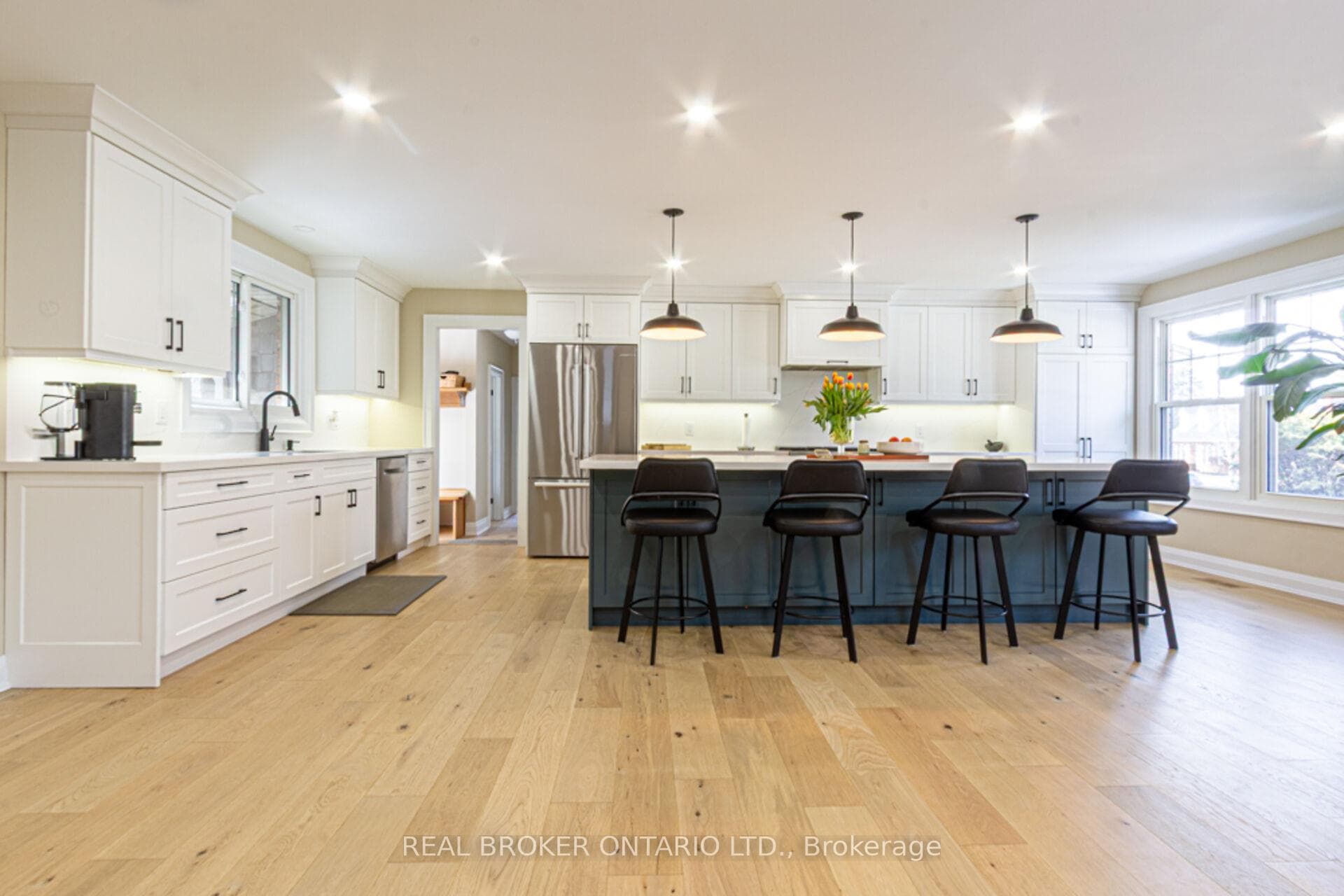 15 Coachman Crescent photo 7