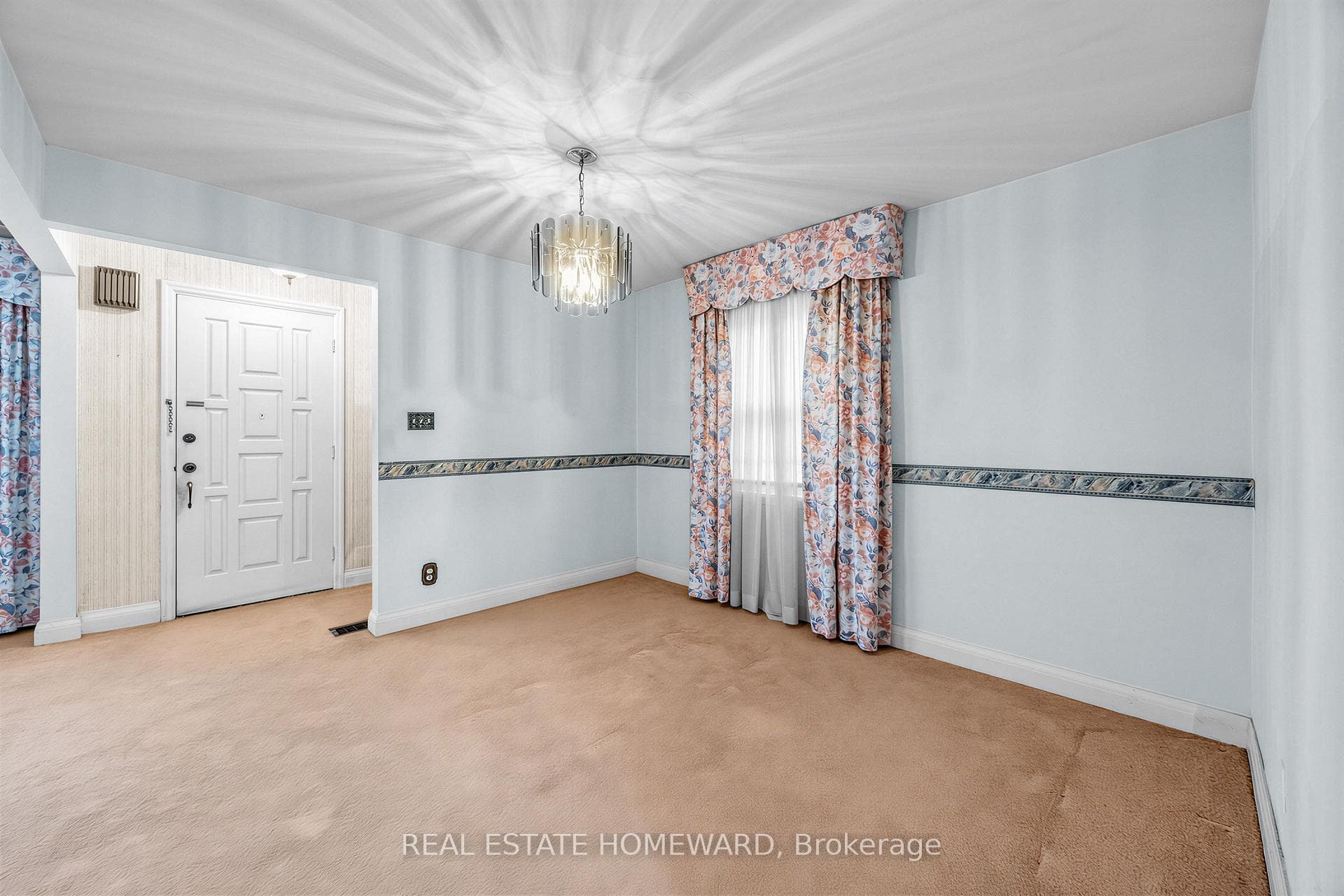 63 Donside Drive photo 12