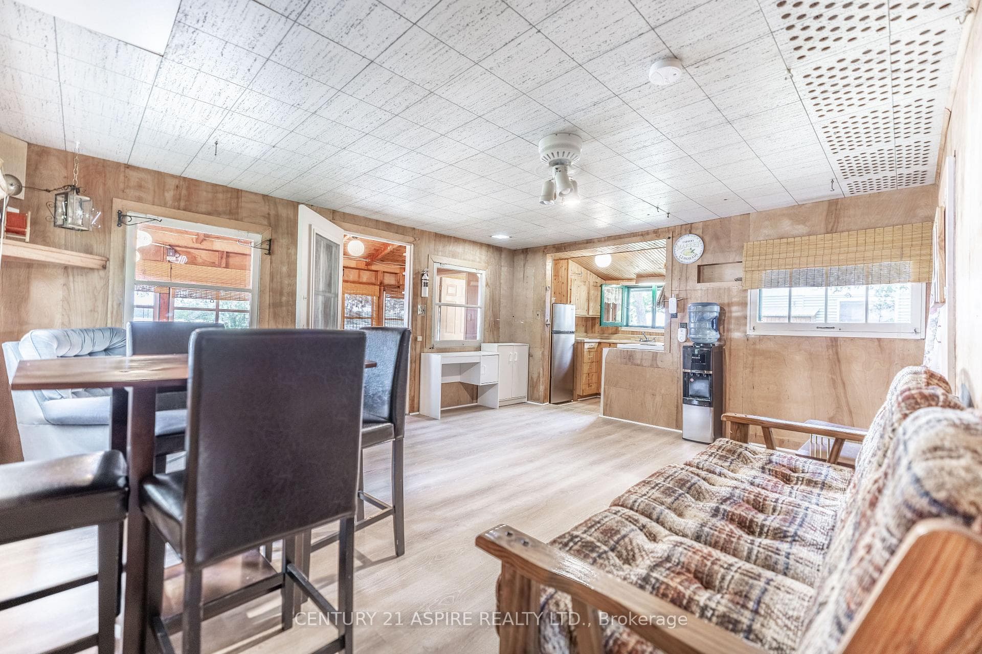 794 FOREST PARK Road photo 19