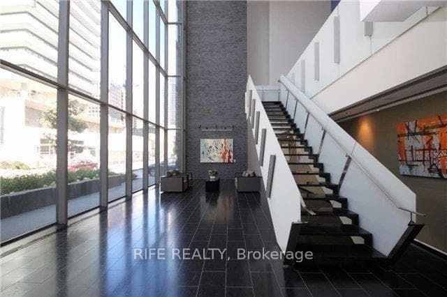33 Charles Street Unit 2405 photo 2