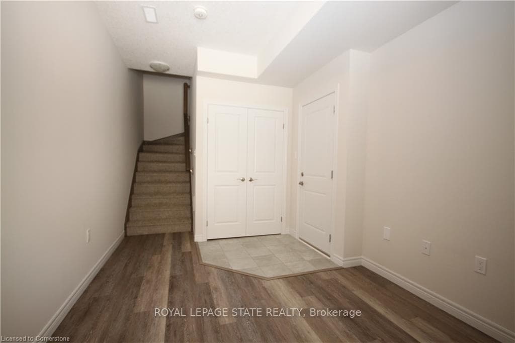 33 Marr Lane photo 2