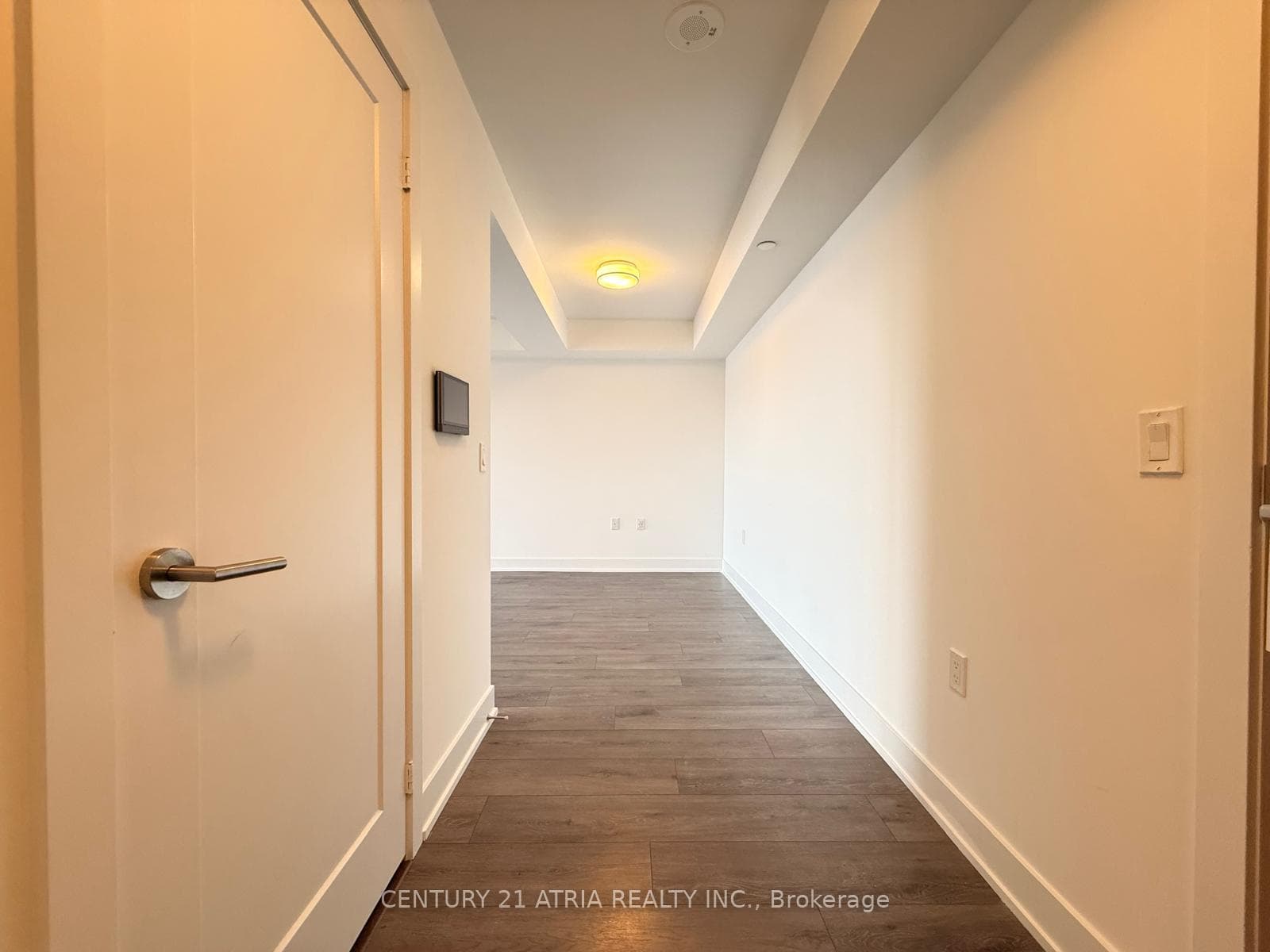 585 Bloor Street Unit 724 photo 21