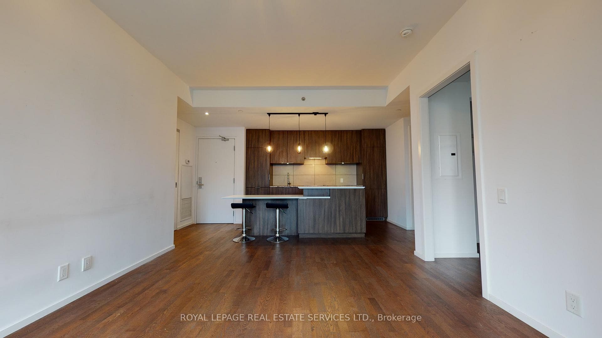 5 St. Joseph Street Unit 1507 photo 2
