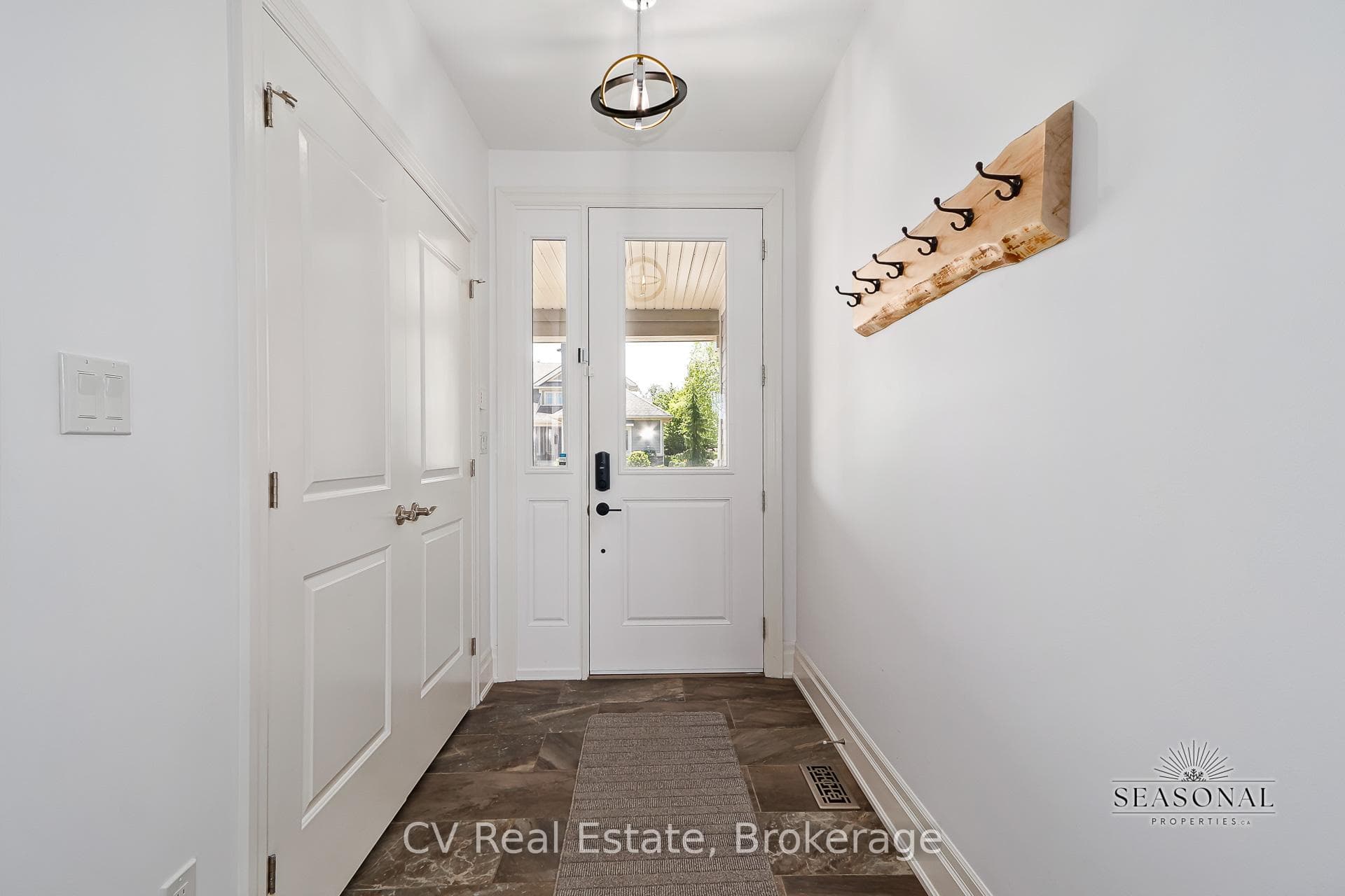 113 Landry Lane photo 8