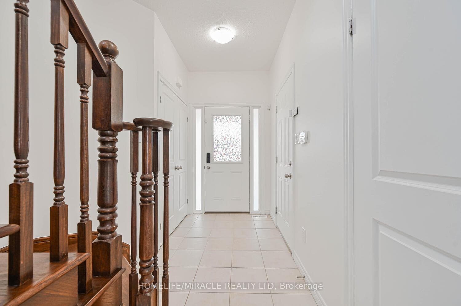 23 Pinot Crescent photo 8