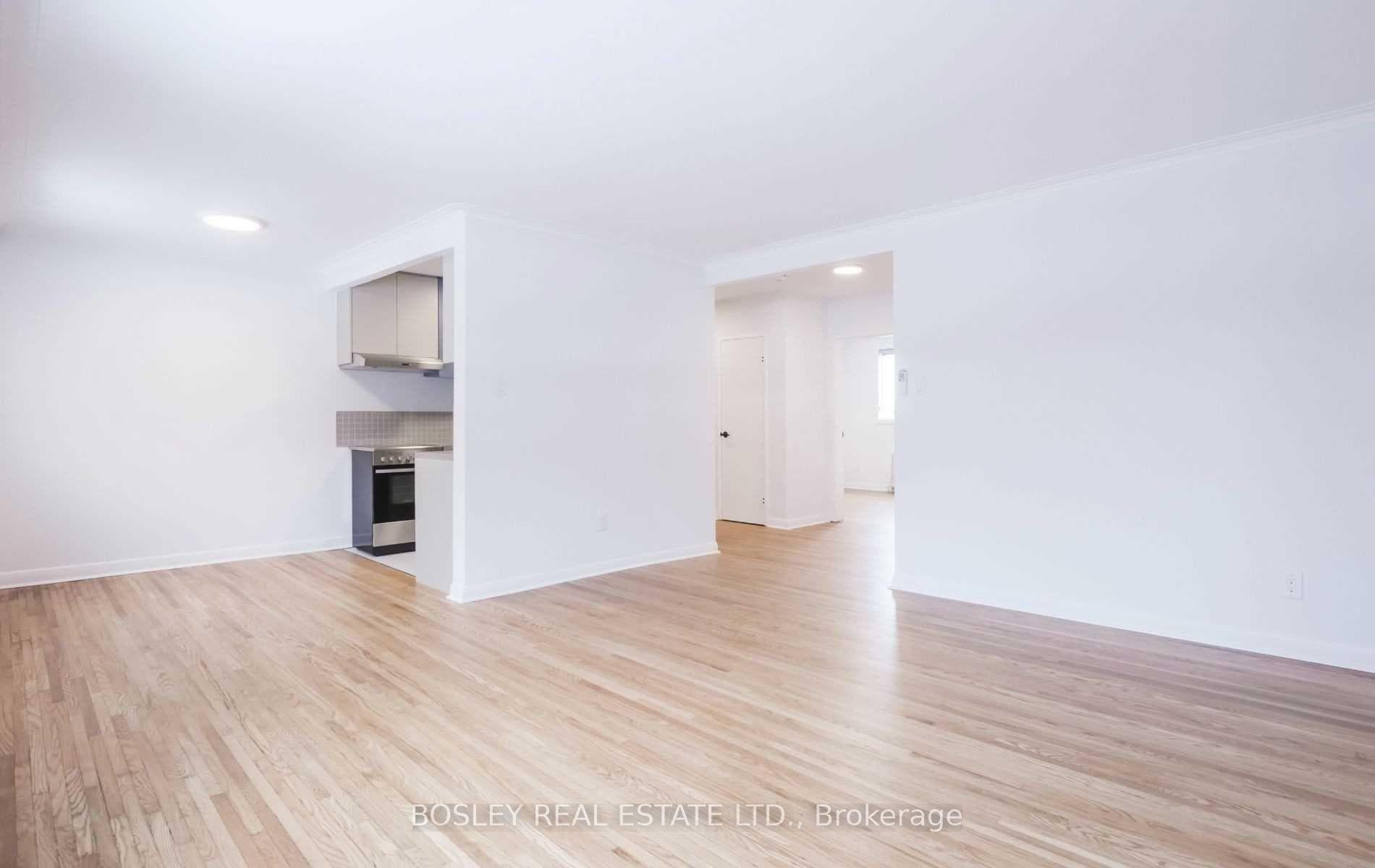 555 Birchmount Road Unit 202 photo 1