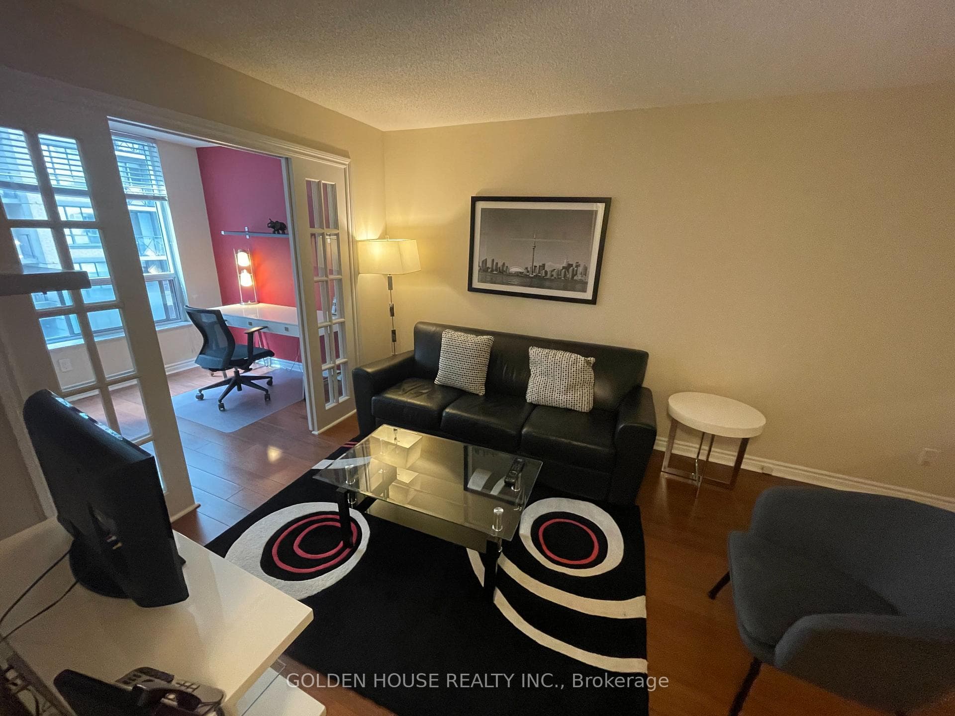 168 Simcoe Street Unit 507 photo 12
