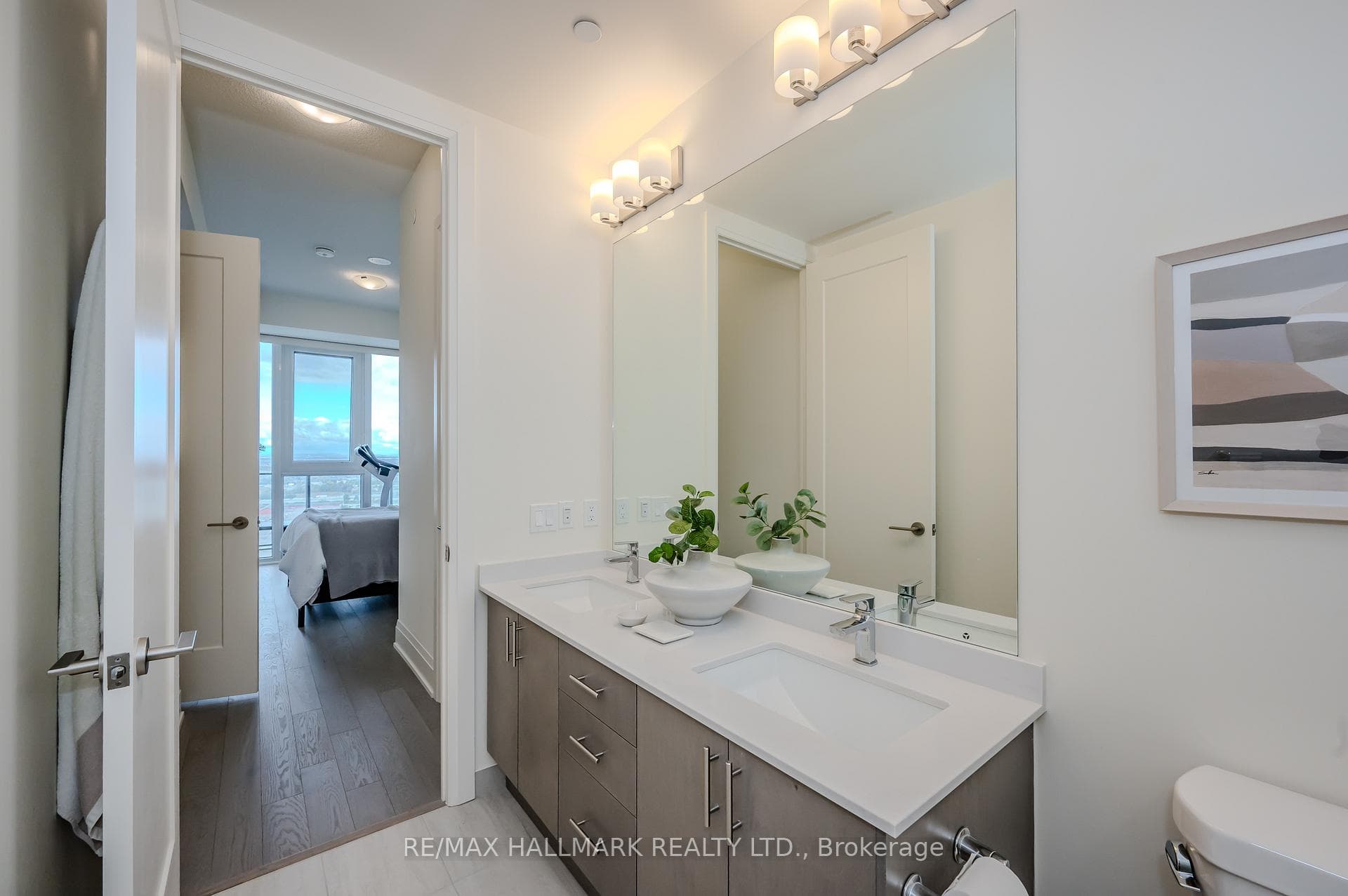 9000 Jane Street Unit PH114 photo 11