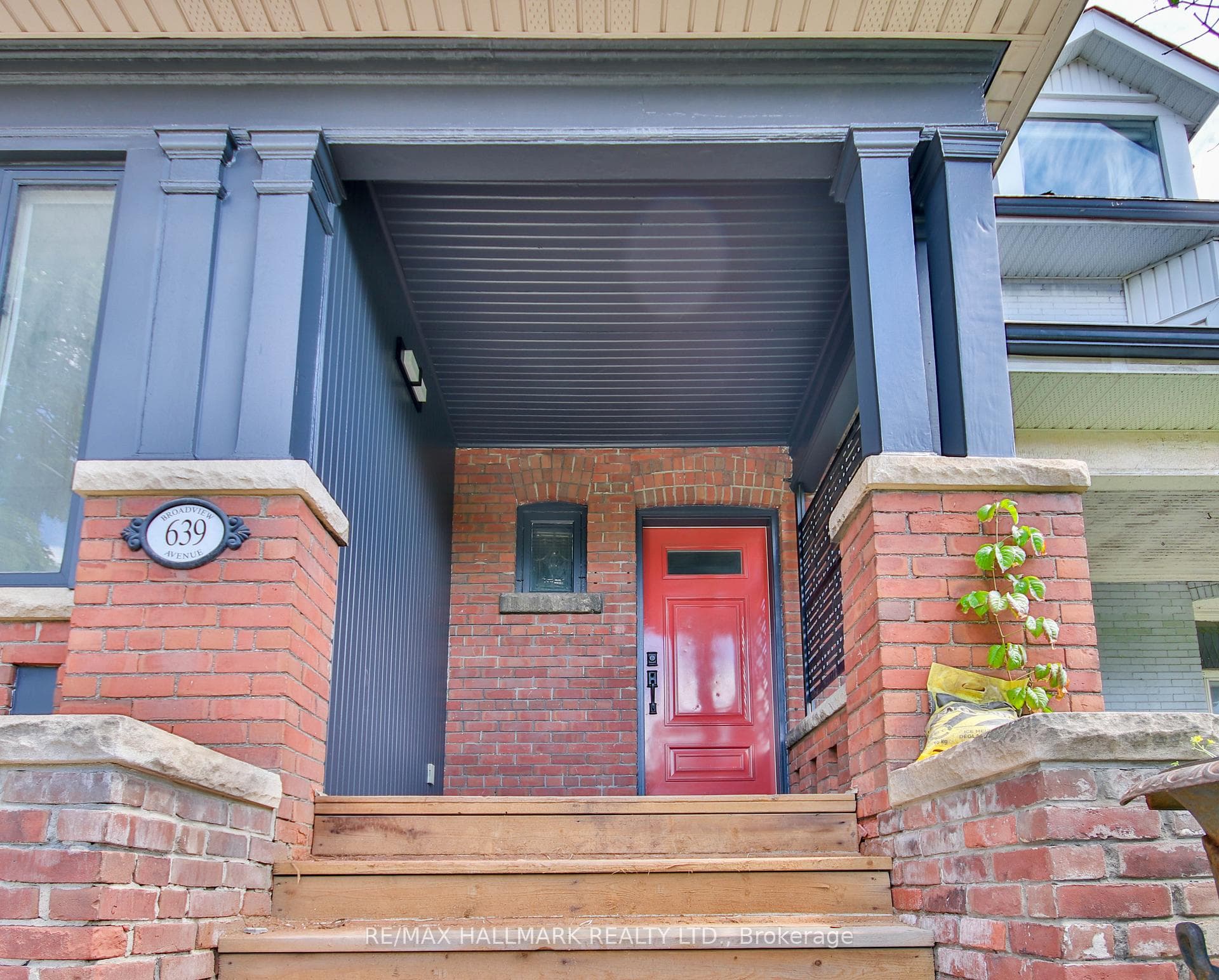 639 Broadview Avenue Unit Main Fl photo 3