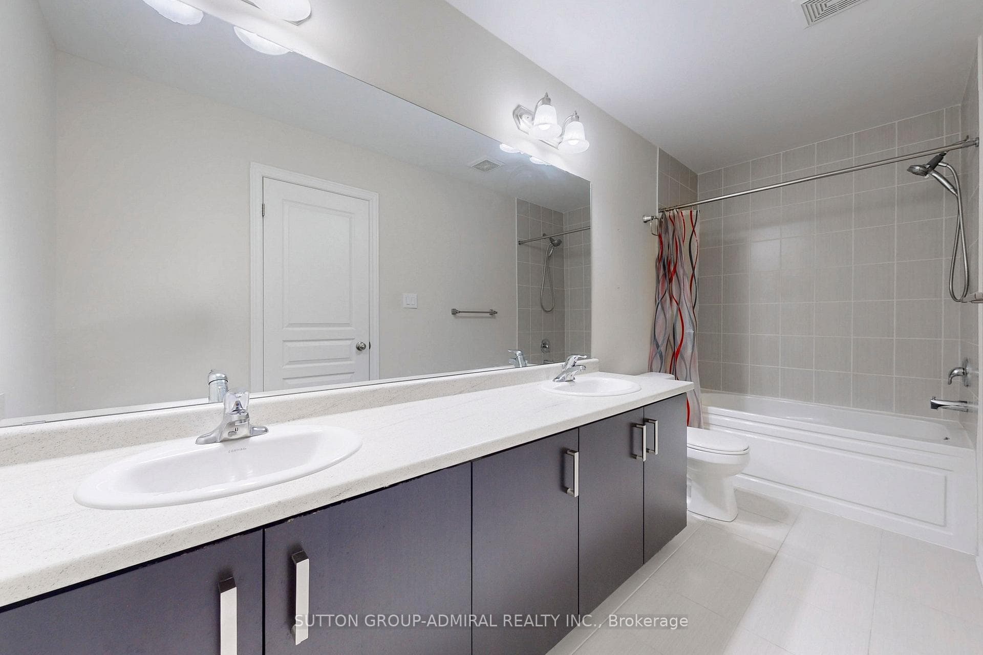 35 Pringdale Gardens Circle photo 23