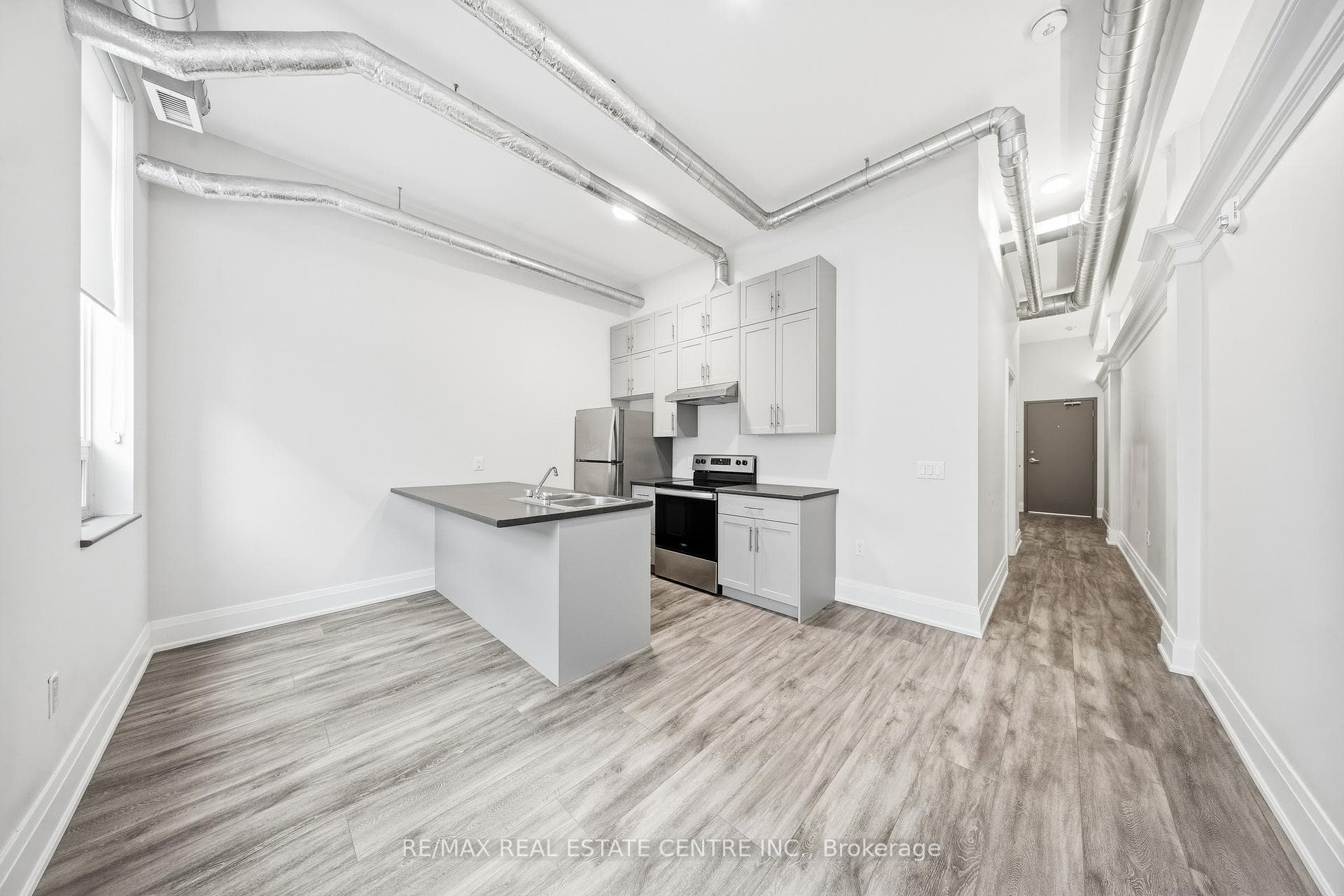 11 Queen Street Unit 206 photo 10