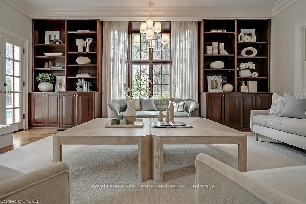 140 CHARTWELL Road photo 10