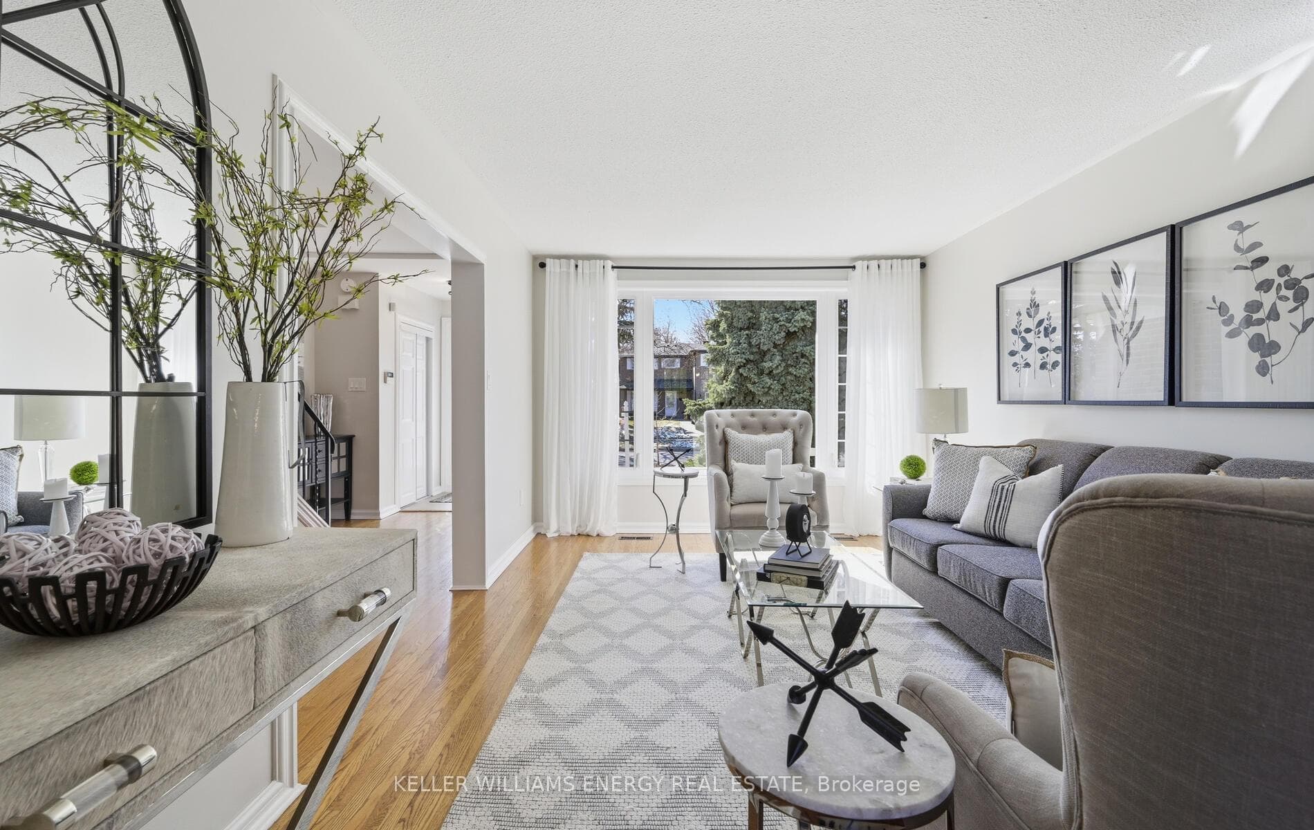140 Merkley Square photo 5