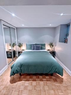 25 Rosewell Avenue Unit Lower photo 12