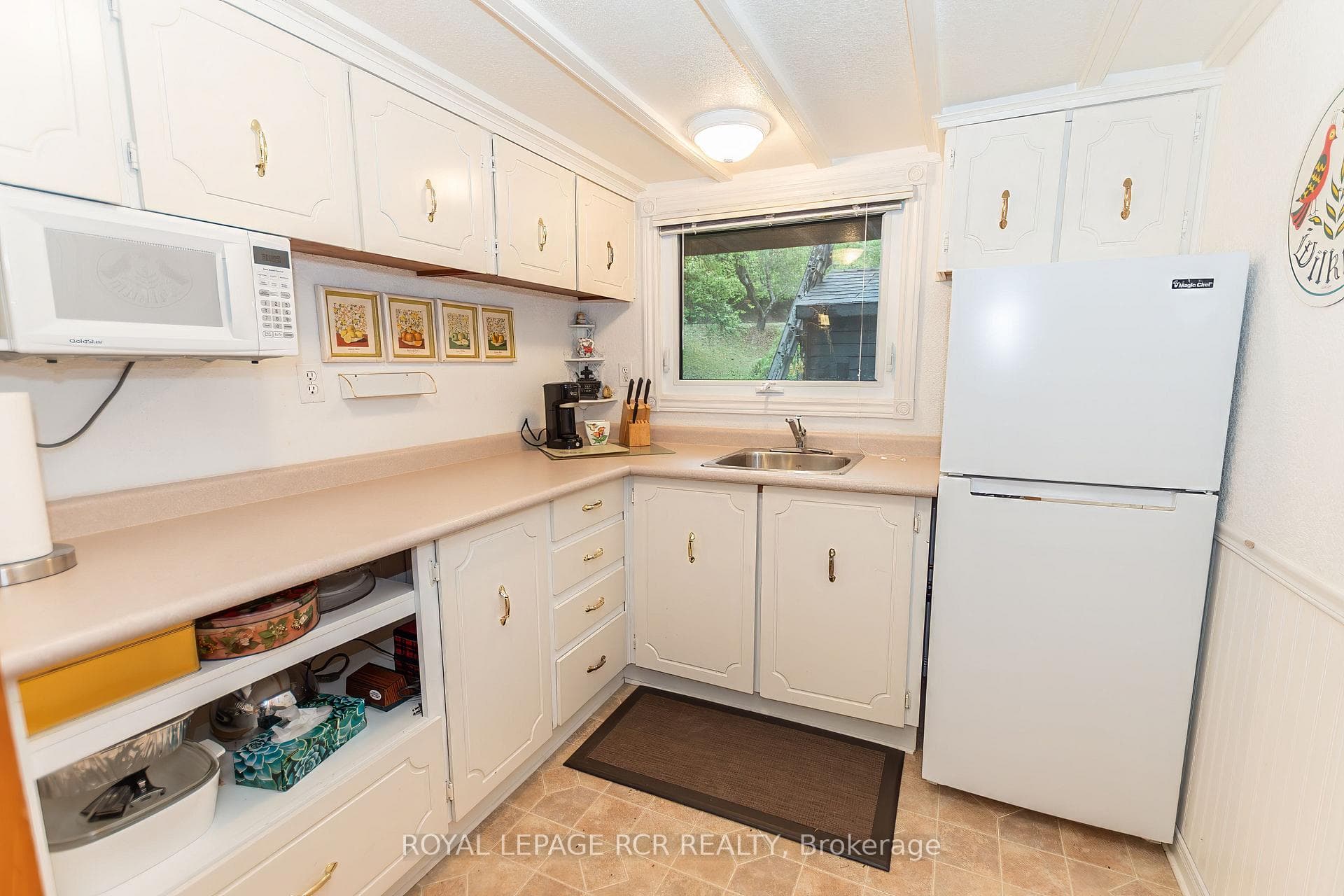 677303 Centre Road photo 27