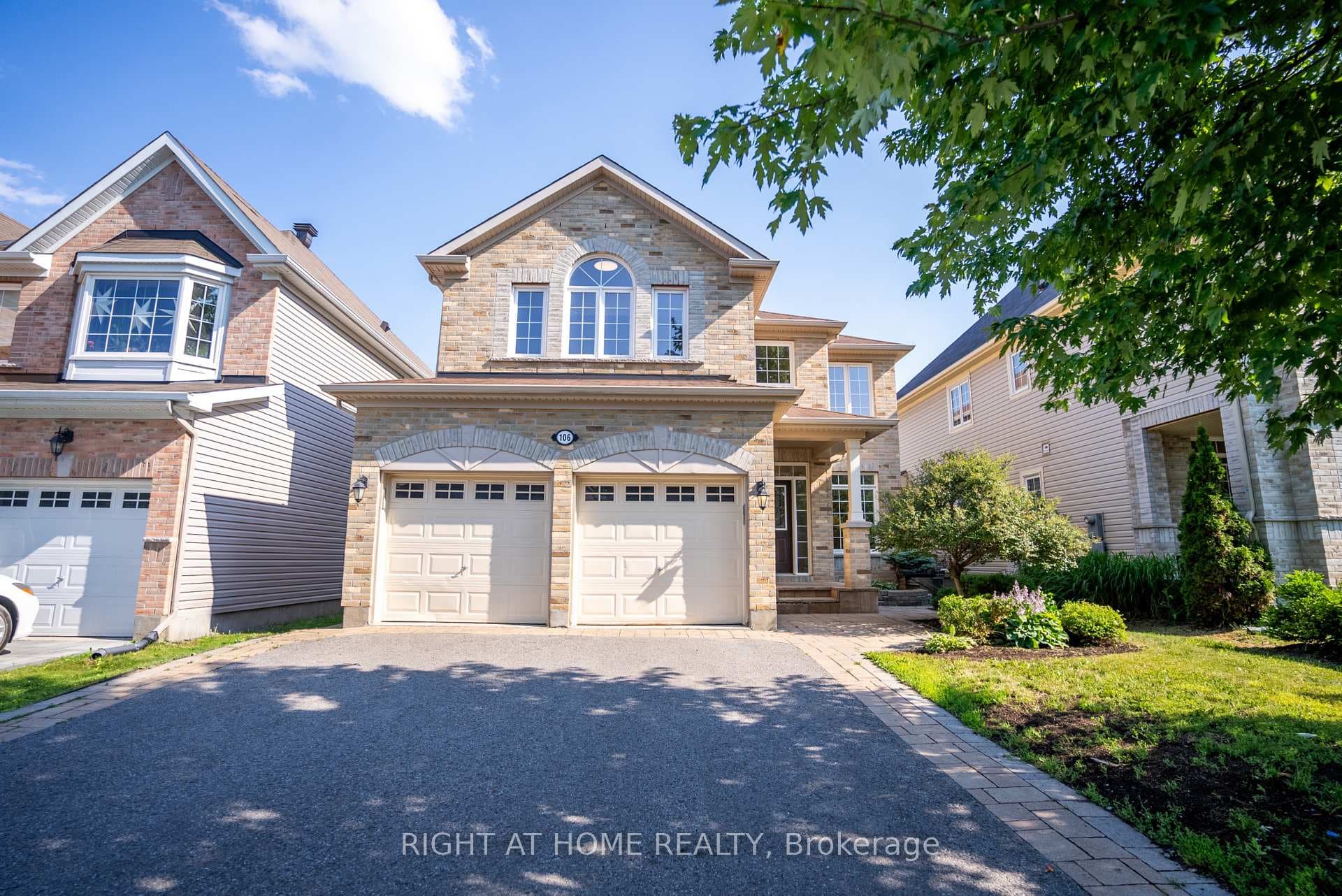 106 Sunita Crescent photo 1