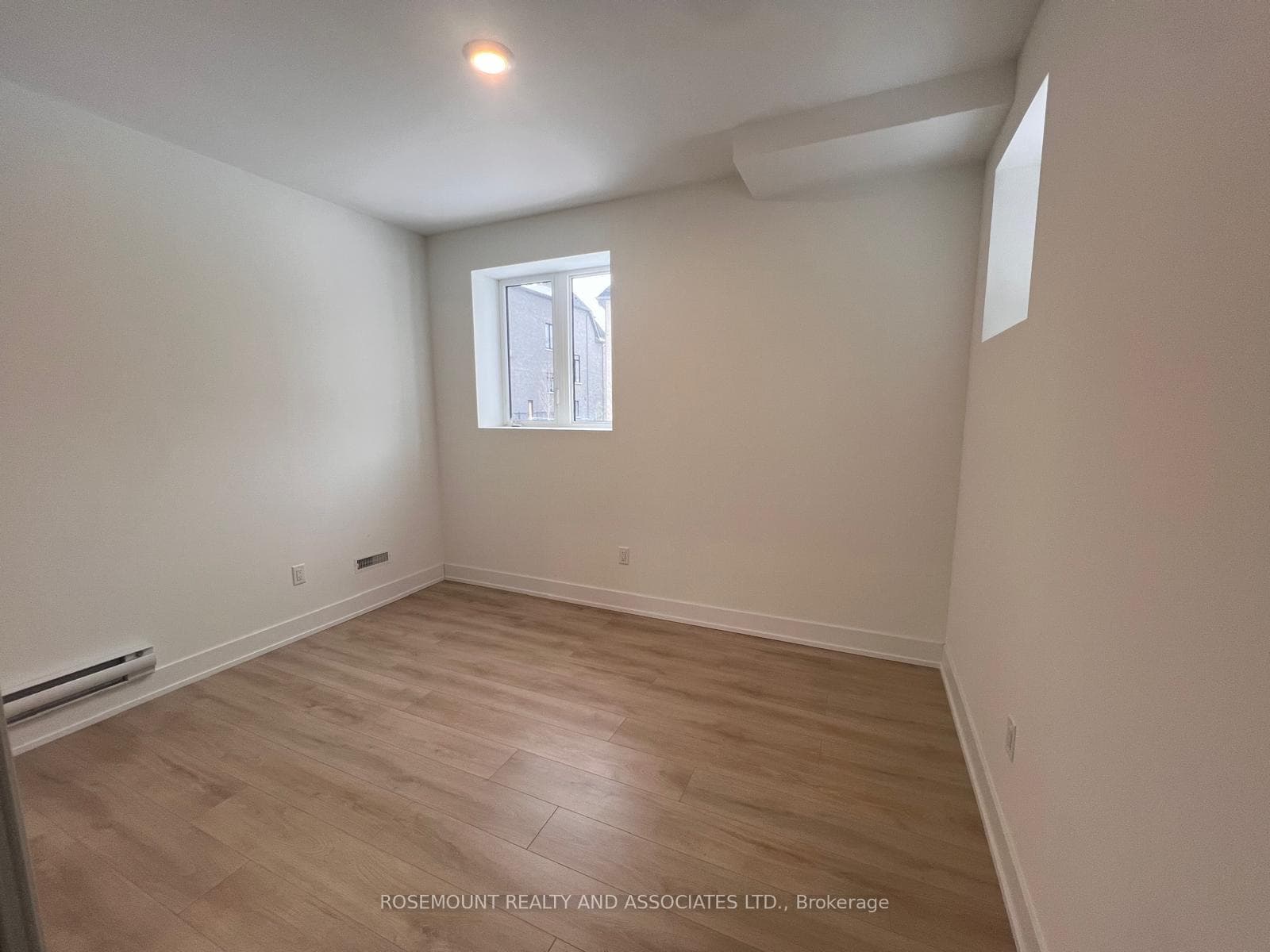 1849 Rosebank Road Unit BSMT photo 12
