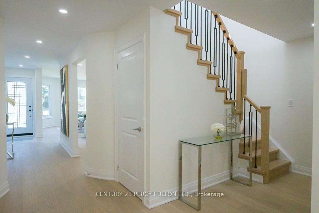 22 Reidmount Avenue photo 15