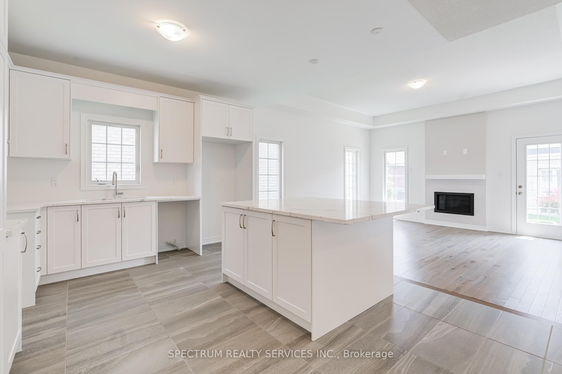 8 Abelia Street photo 15