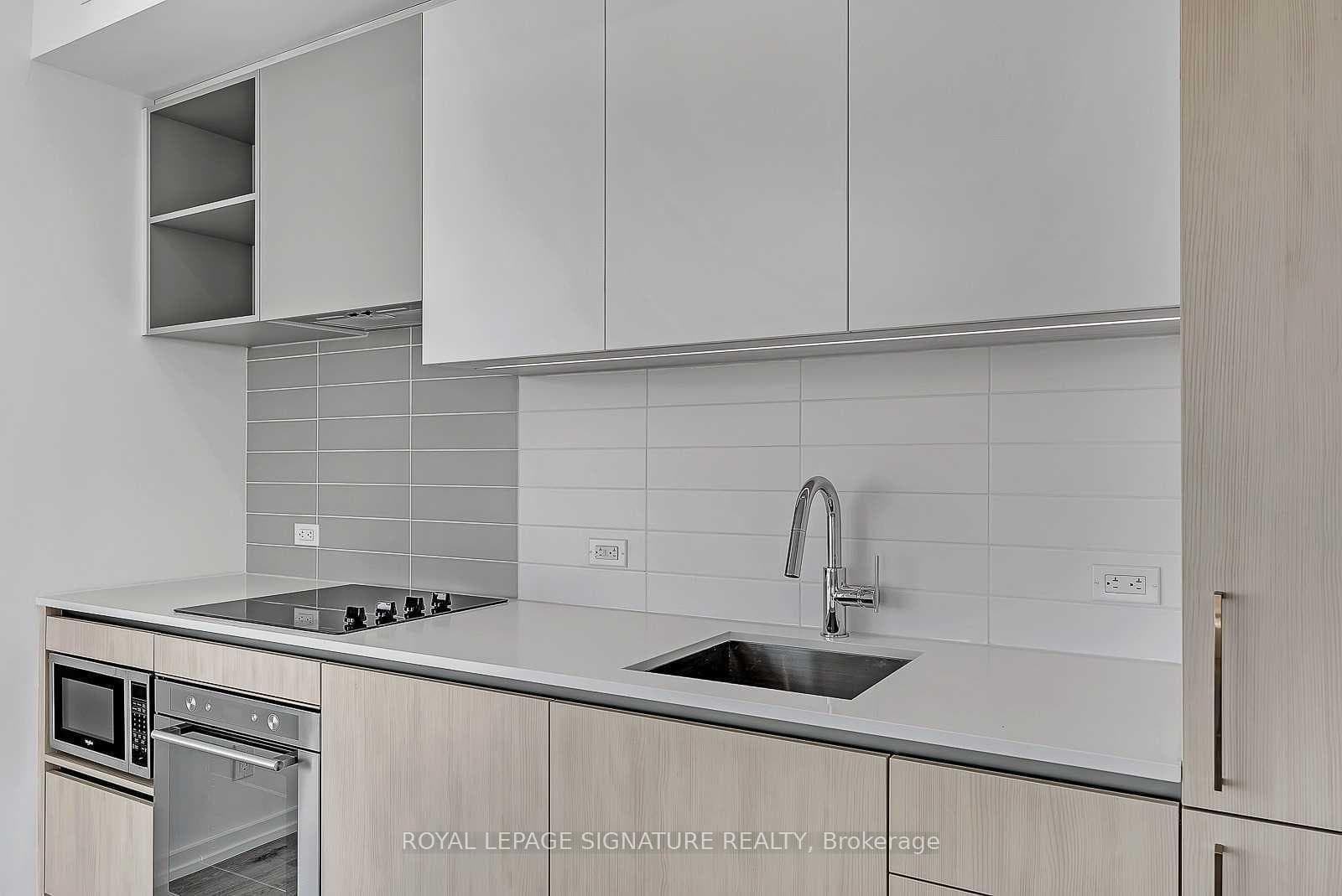 1000 Portage Parkway Unit 1603 photo 8