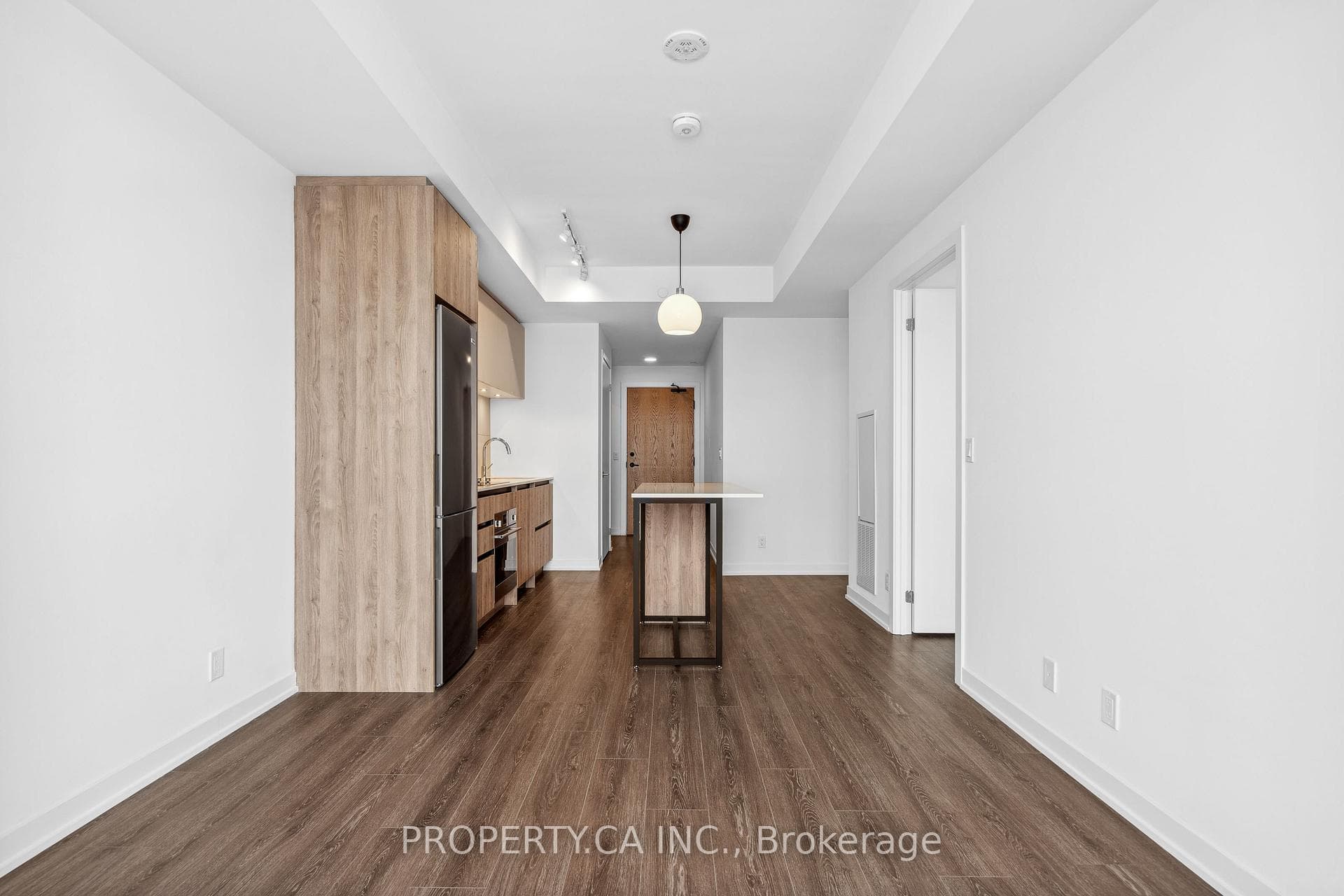 7950 Bathurst Street Unit 2405 photo 9