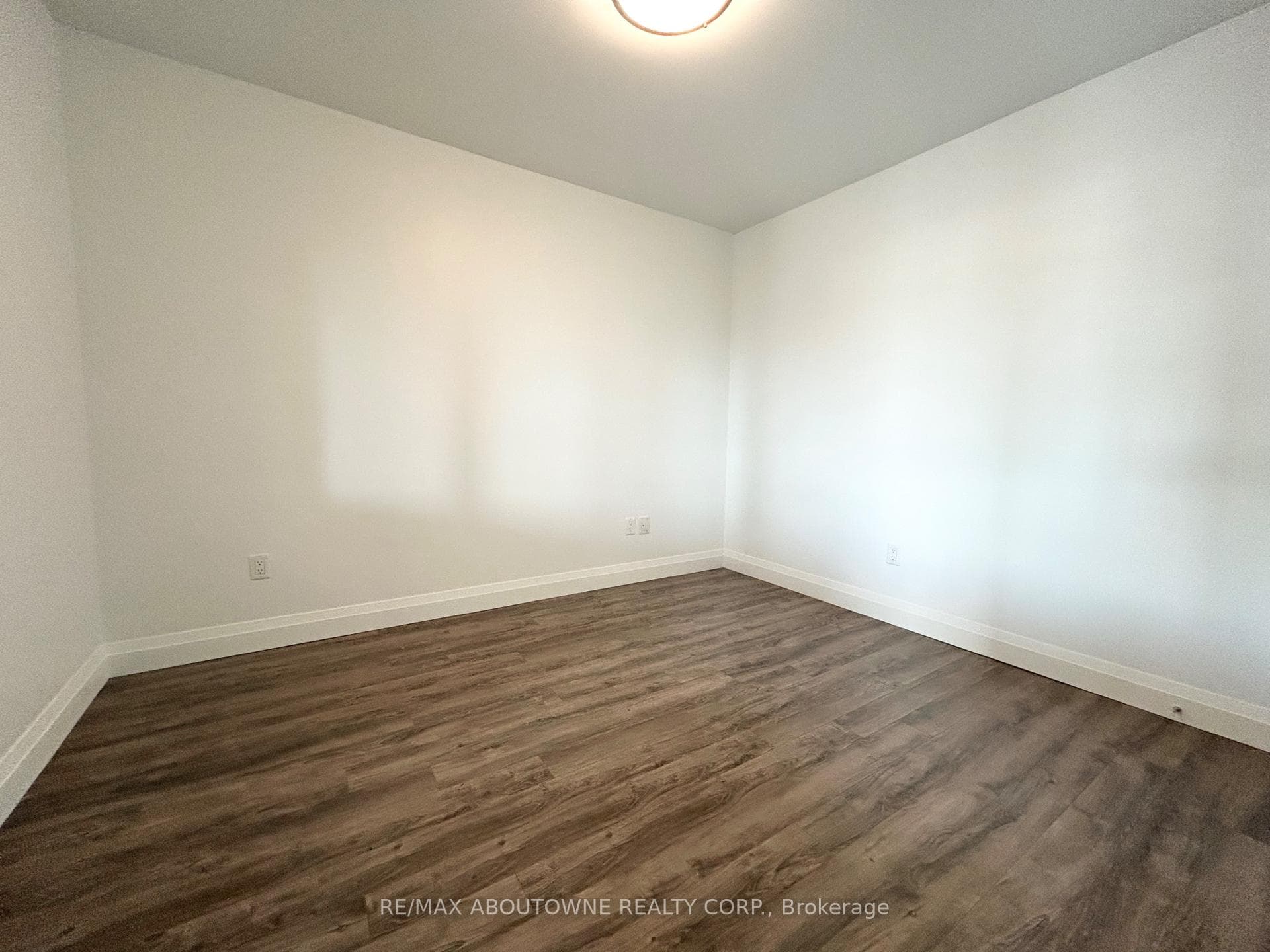 460A Belmont Avenue Unit 908 photo 12