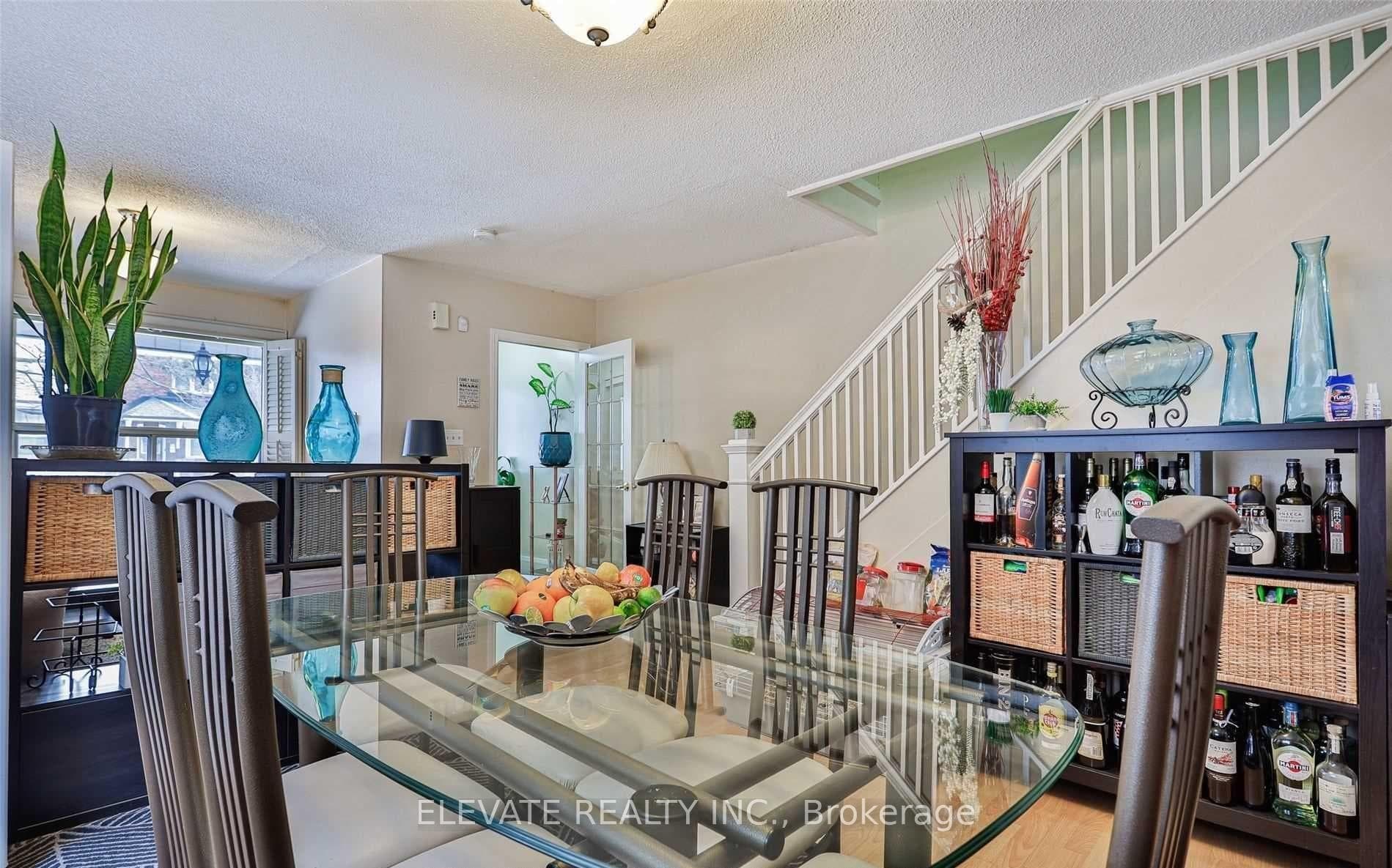 518 Whitmore Avenue photo 8