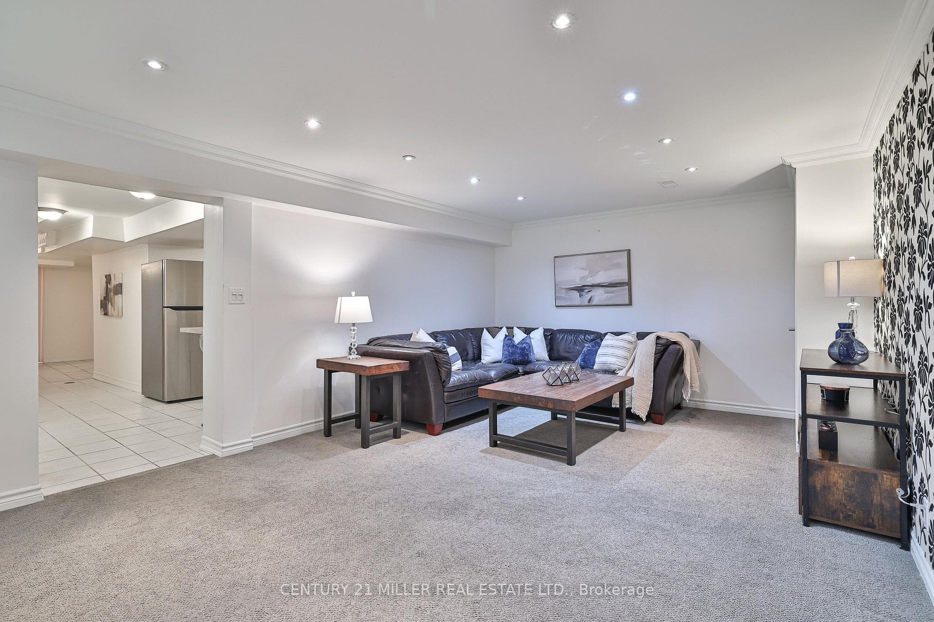 421 Seaton Drive photo 25